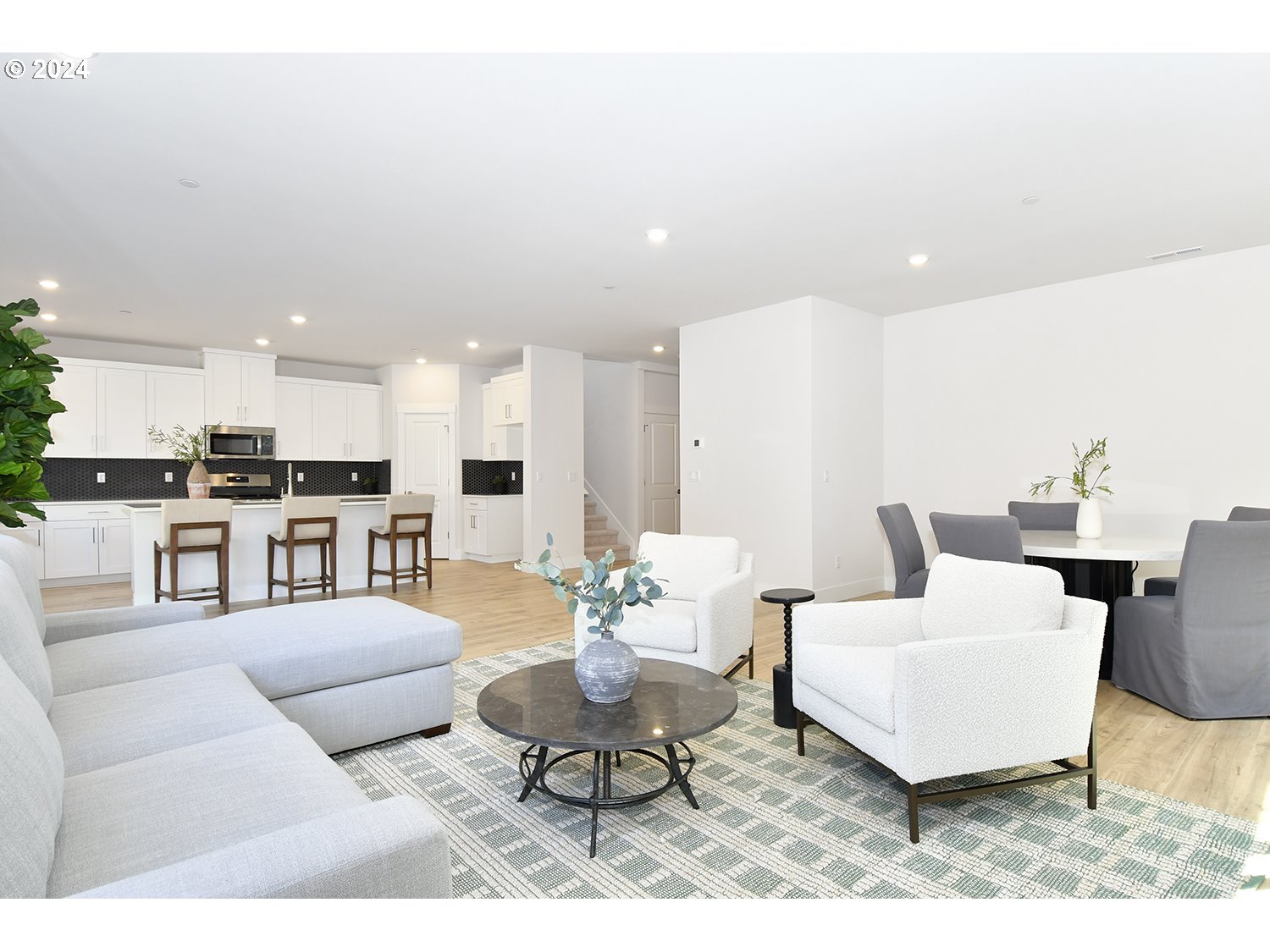 28273 SW Orleans AVE