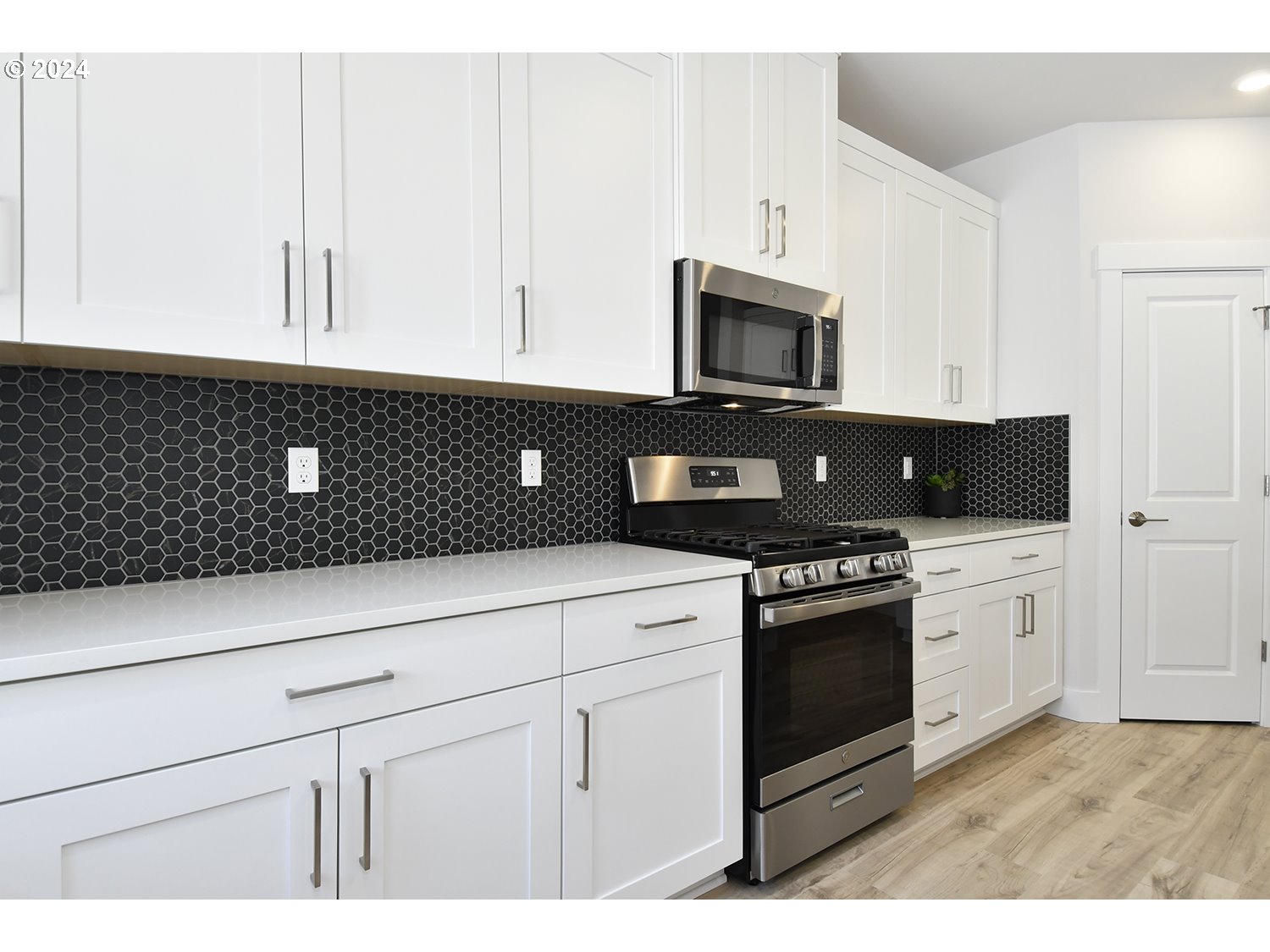 28273 SW Orleans AVE