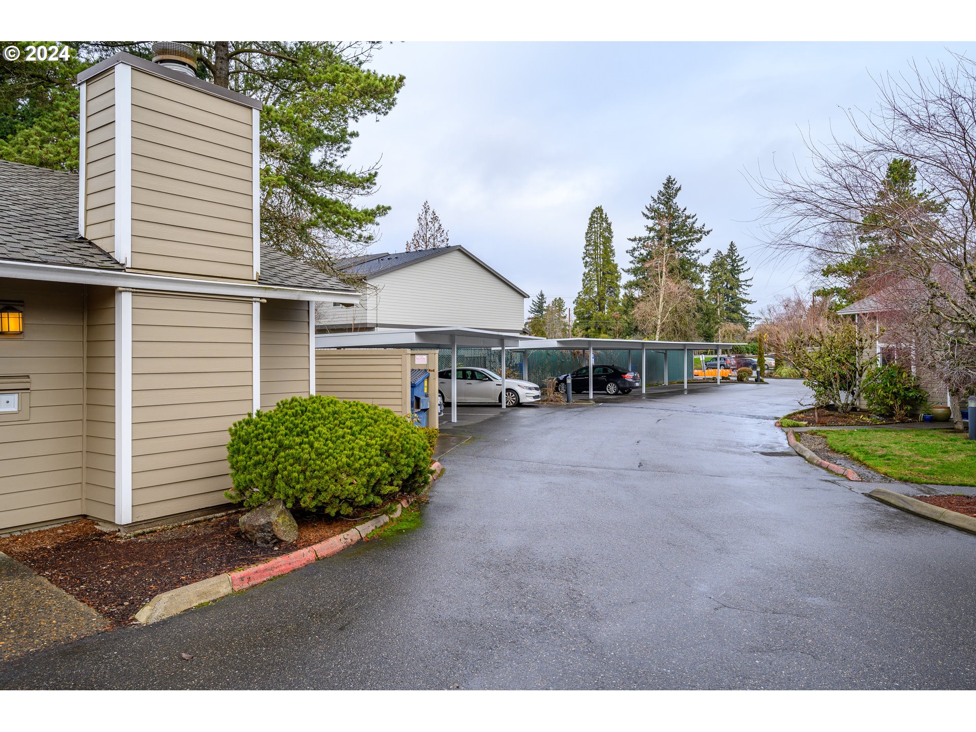 4664 SW COMUS PL #2-H