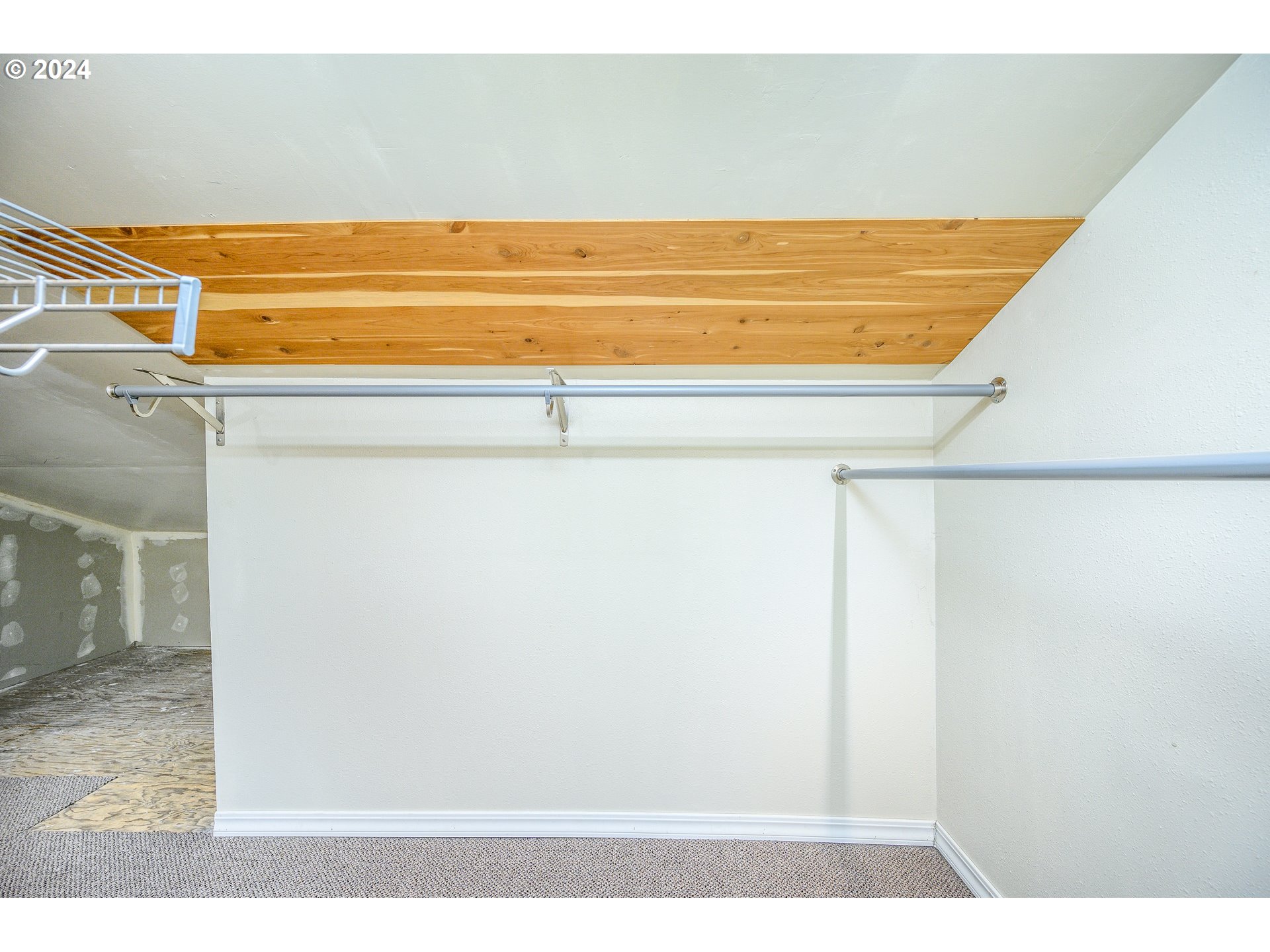 4664 SW COMUS PL #2-H