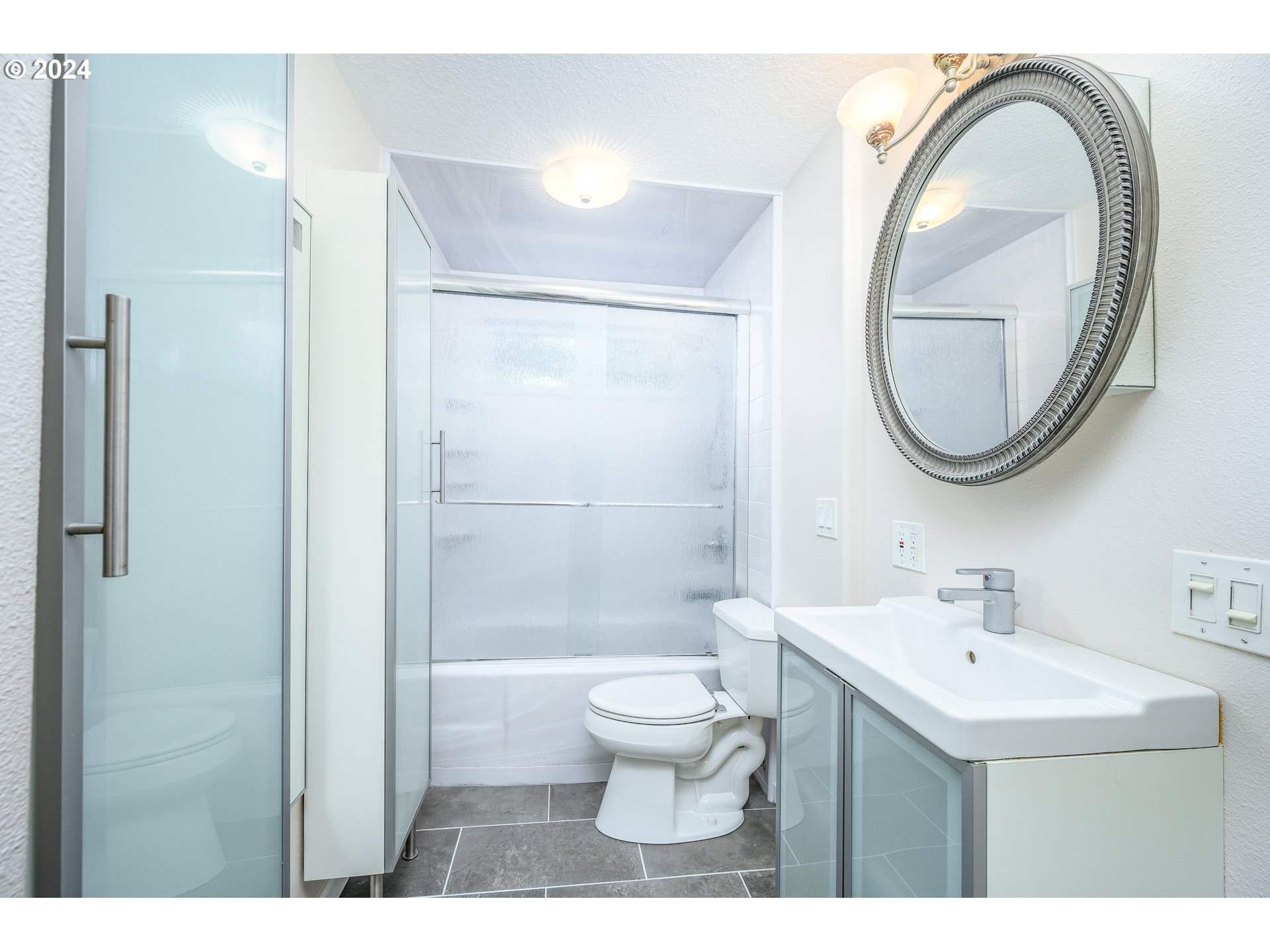 4664 SW COMUS PL #2-H