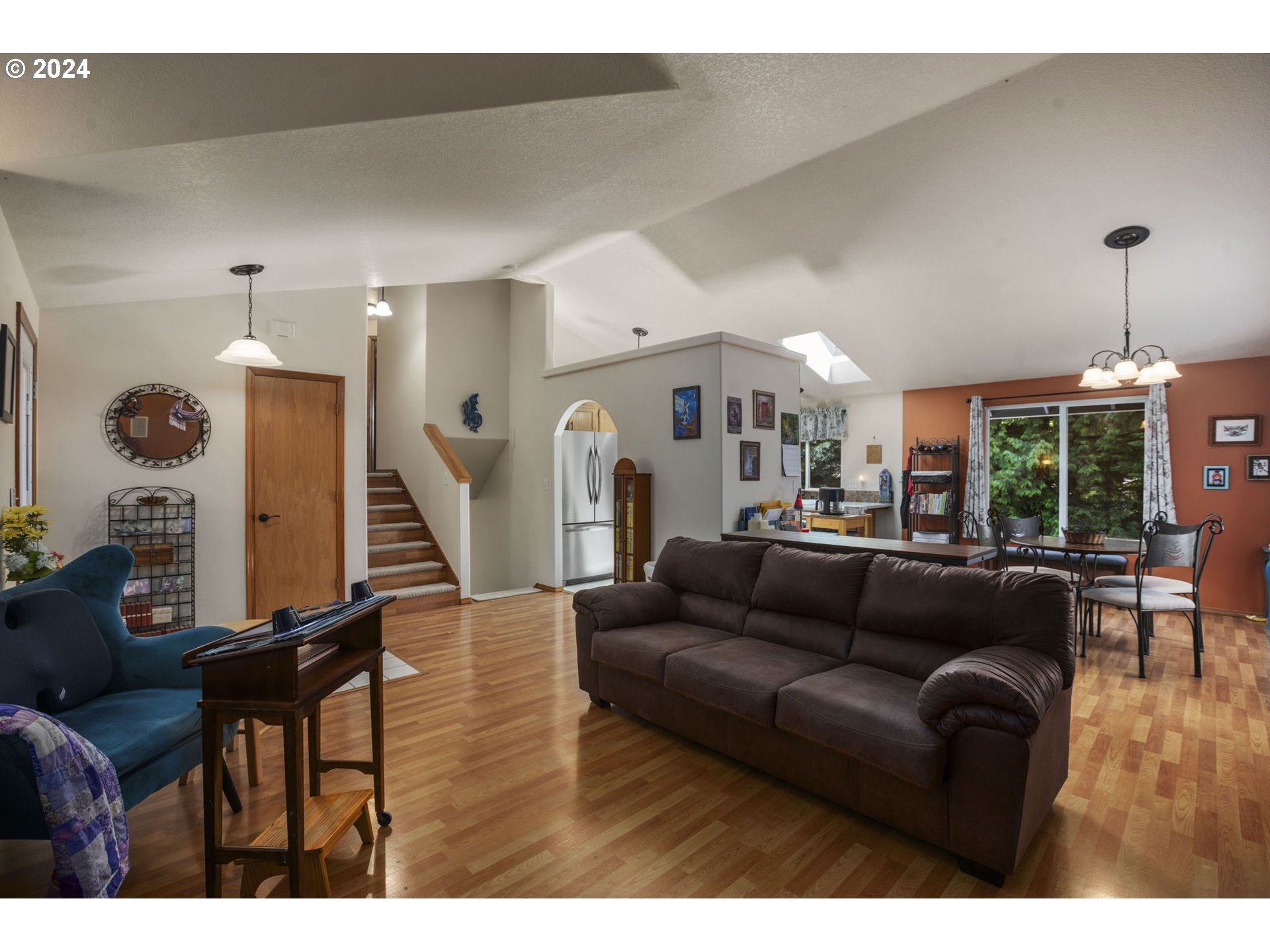 1201 NE 94TH PL