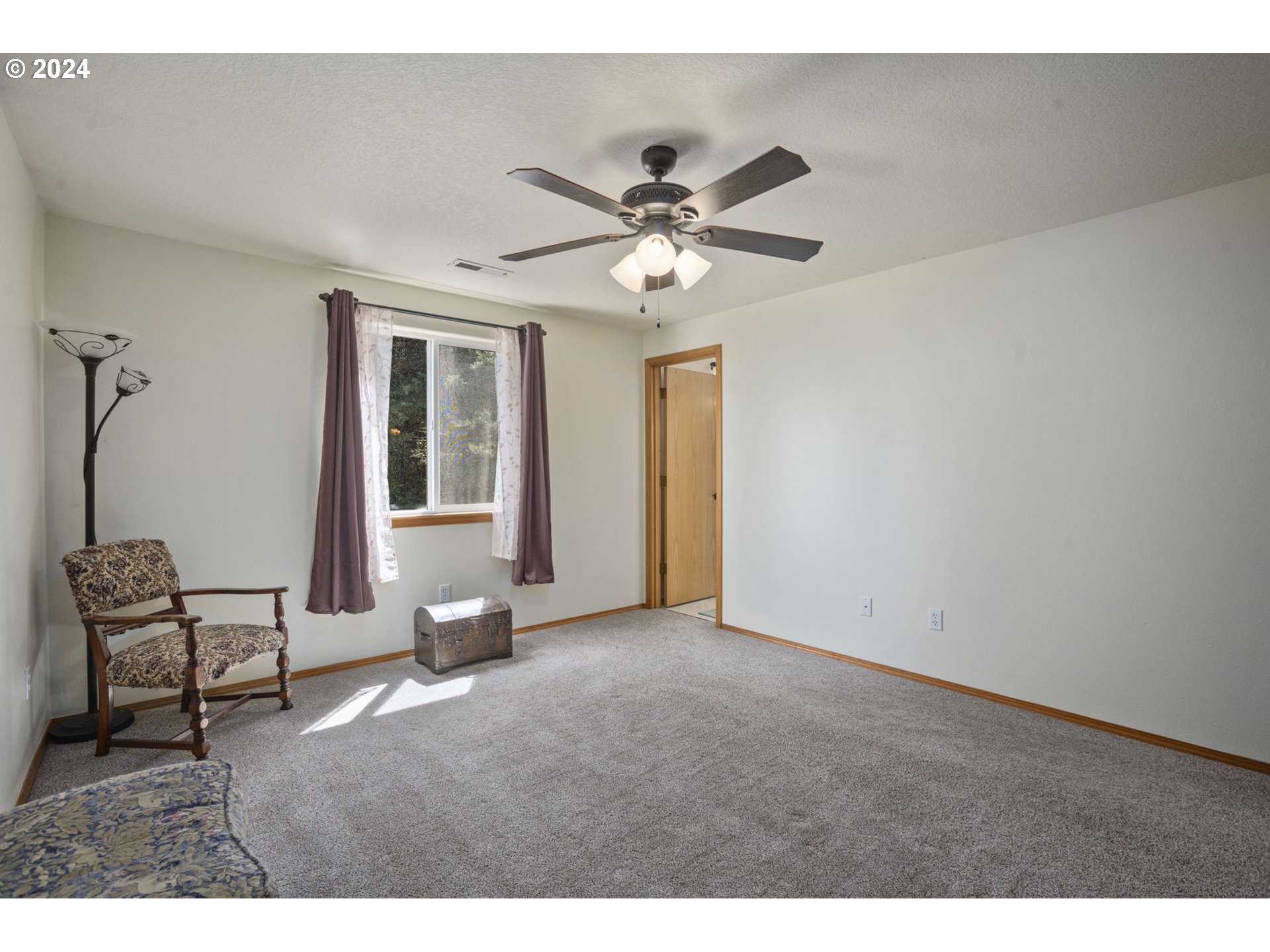 1201 NE 94TH PL