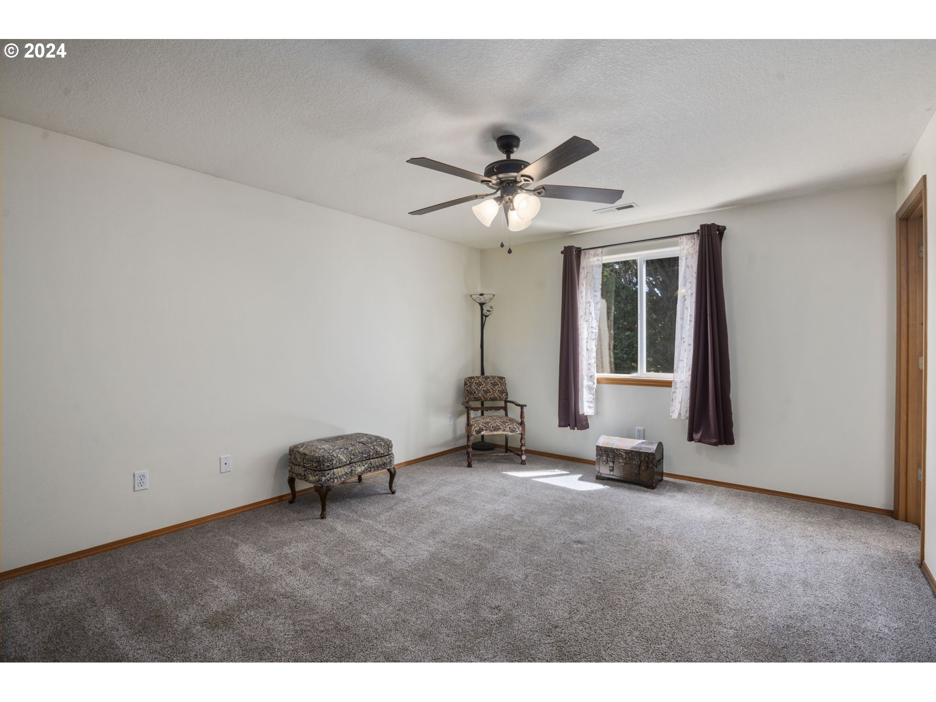 1201 NE 94TH PL