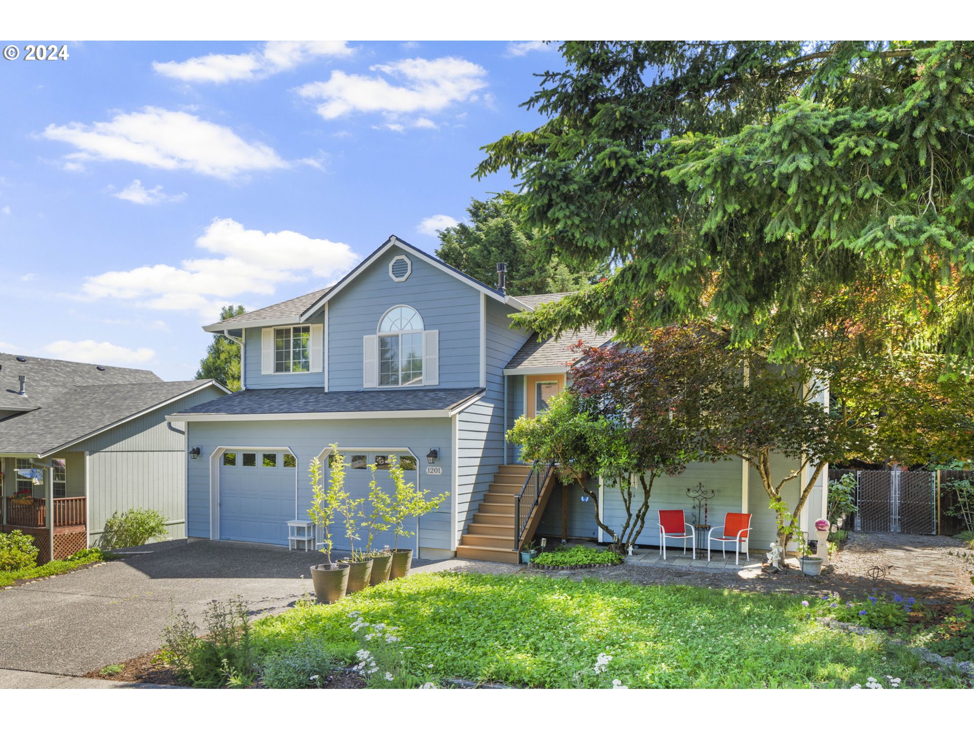 1201 NE 94TH PL