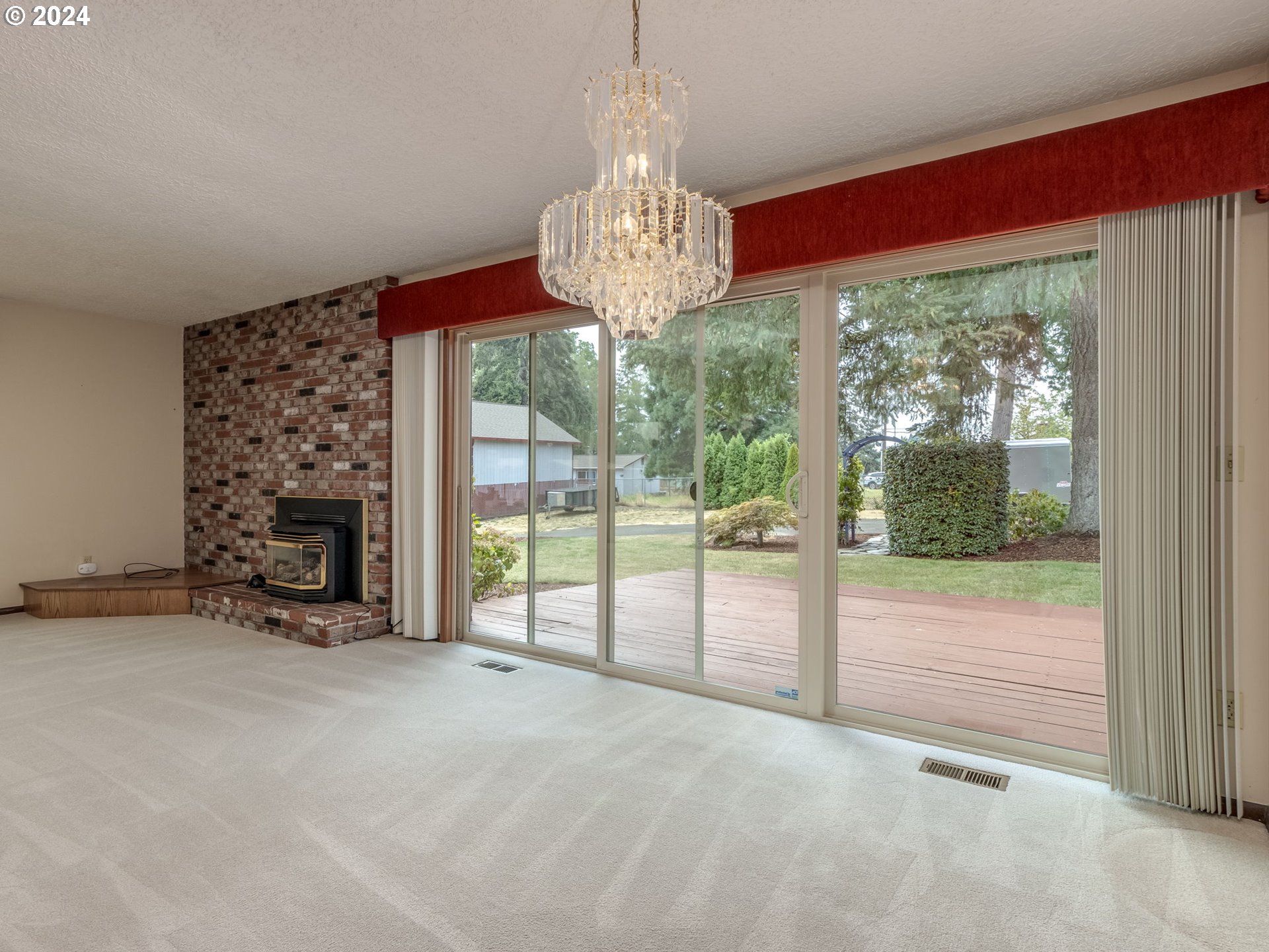 18395 SW BUTTERNUT ST