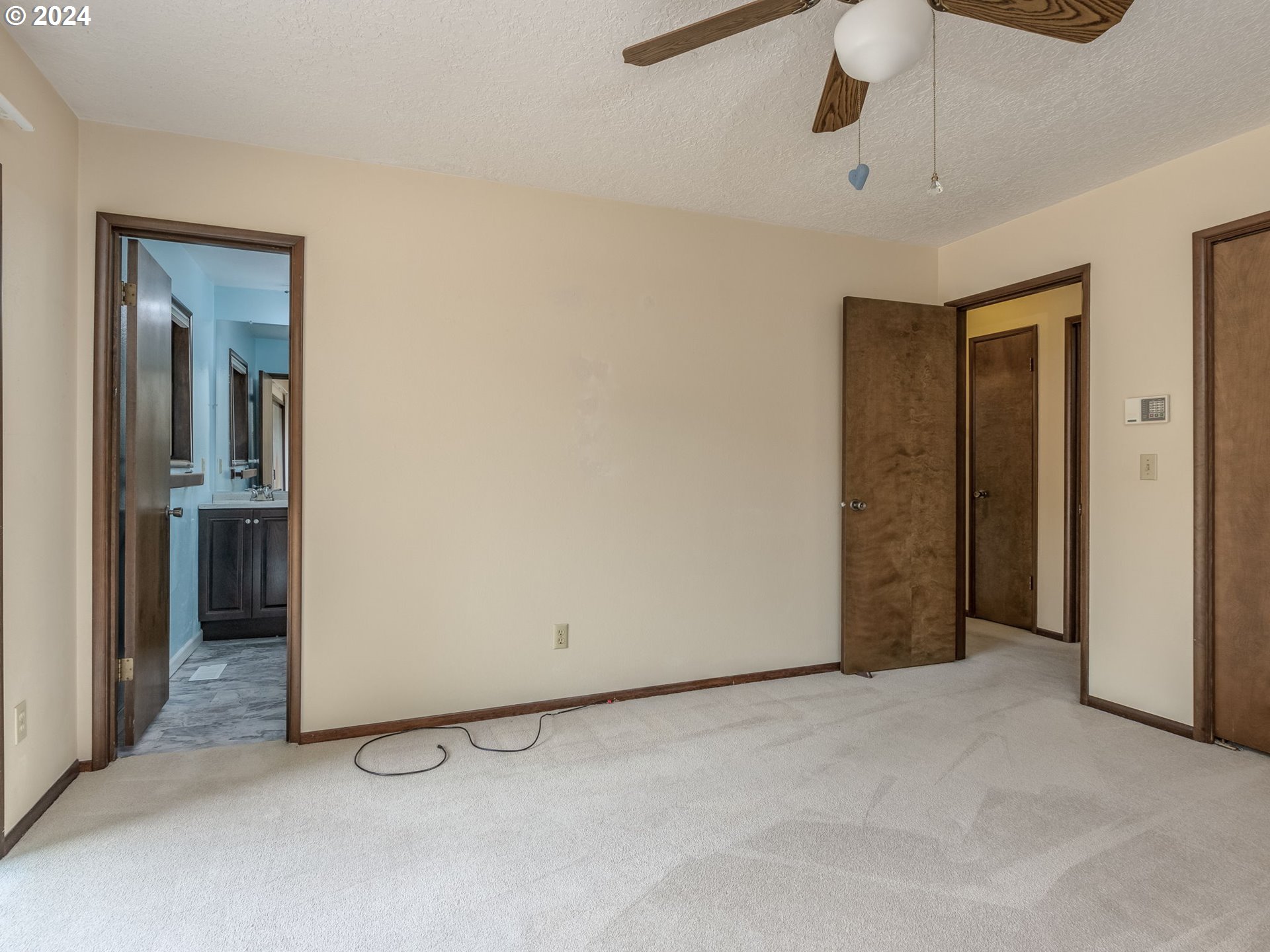 18395 SW BUTTERNUT ST