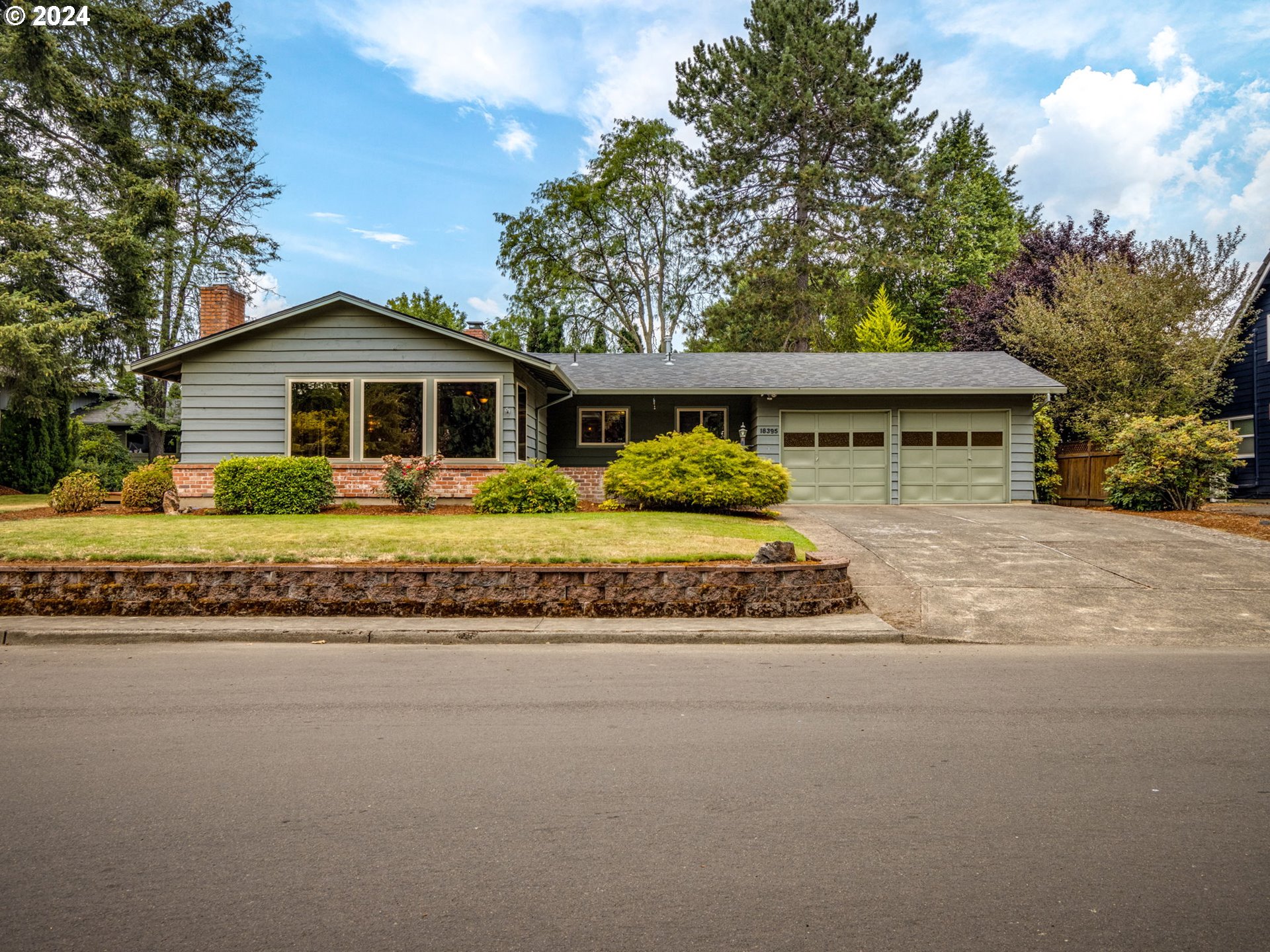 18395 SW BUTTERNUT ST