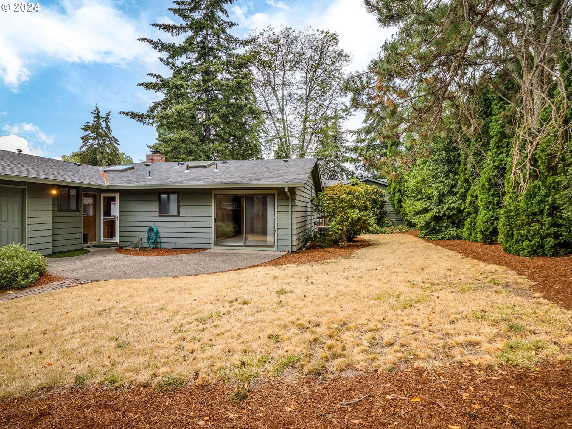 18395 SW BUTTERNUT ST