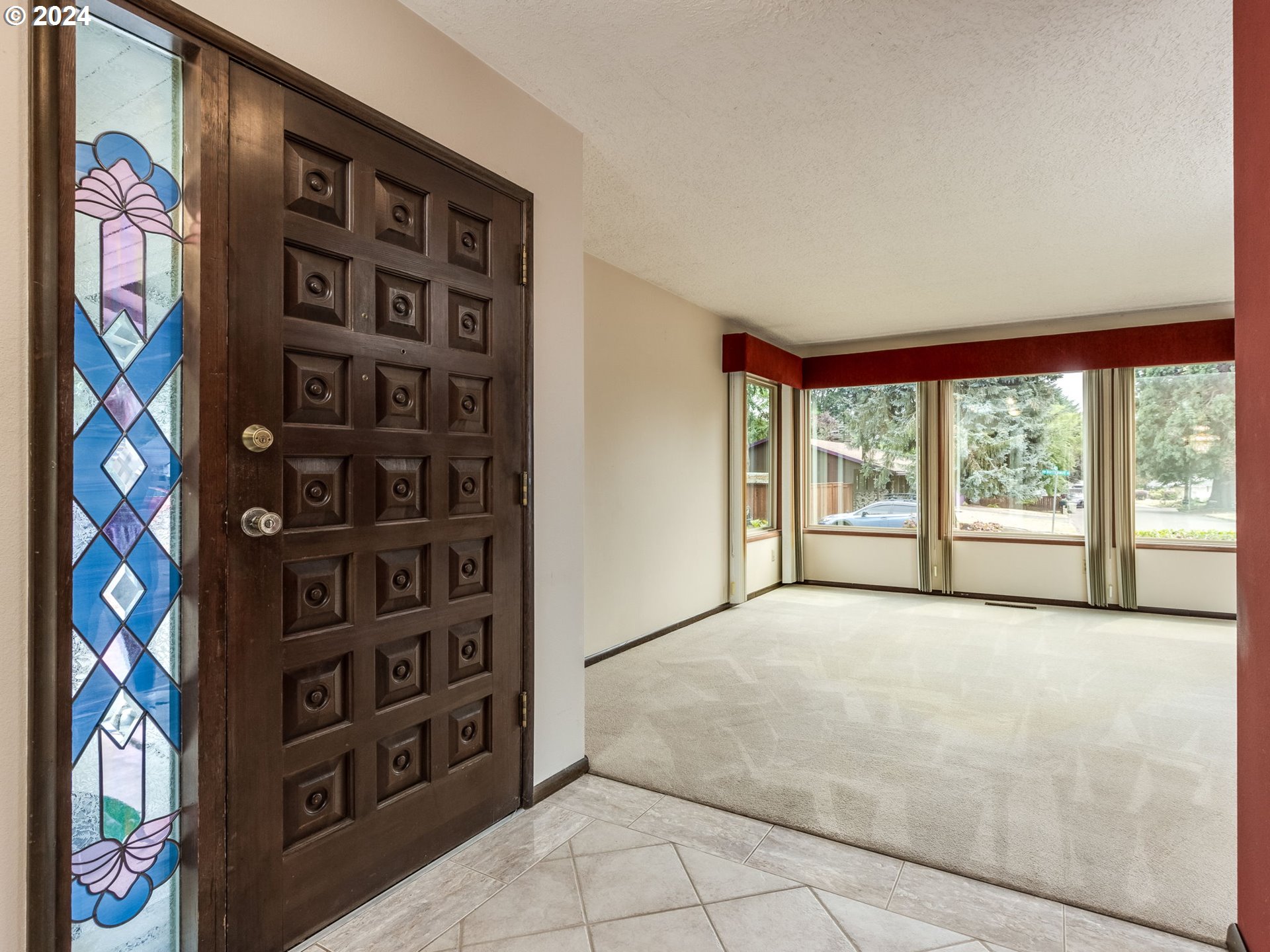 18395 SW BUTTERNUT ST