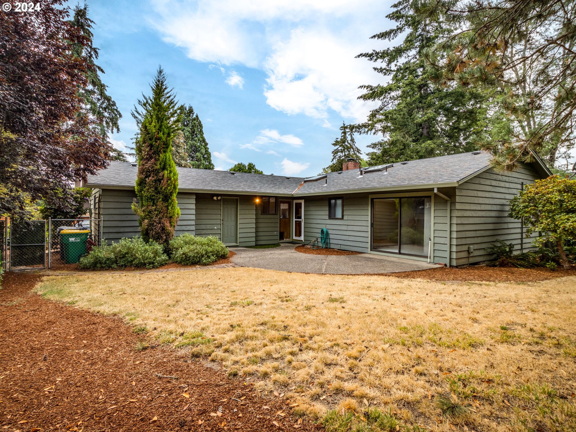 18395 SW BUTTERNUT ST