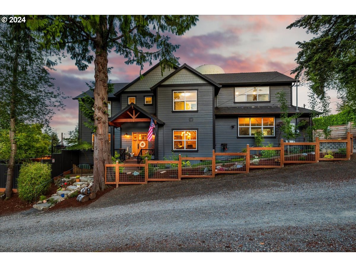 1610 SW DOLPH CT