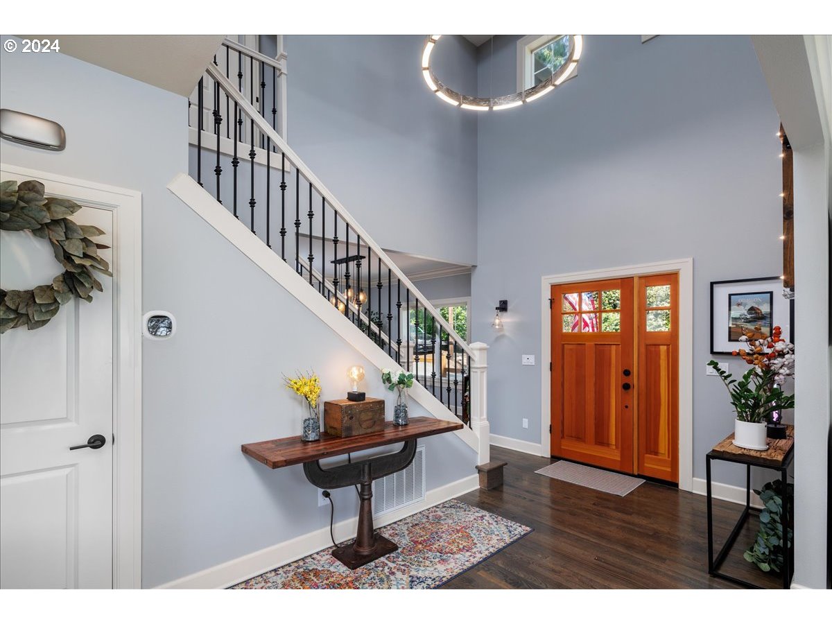 1610 SW DOLPH CT