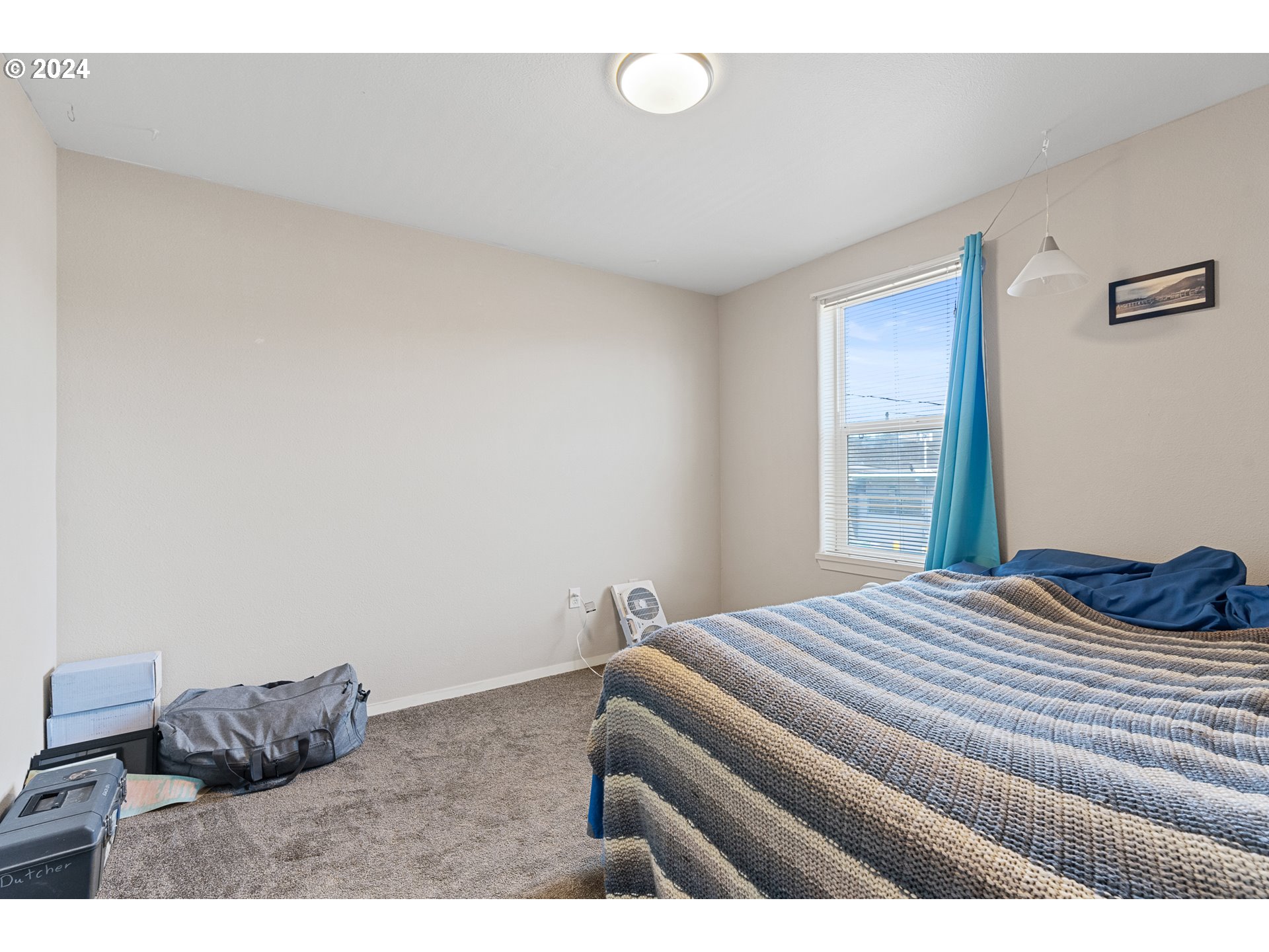 10345 NE CLACKAMAS ST 16
