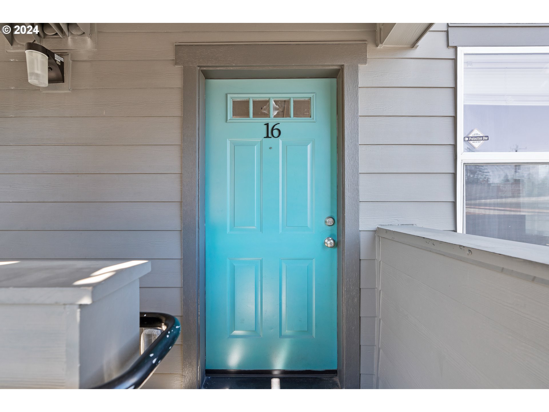 10345 NE CLACKAMAS ST 16