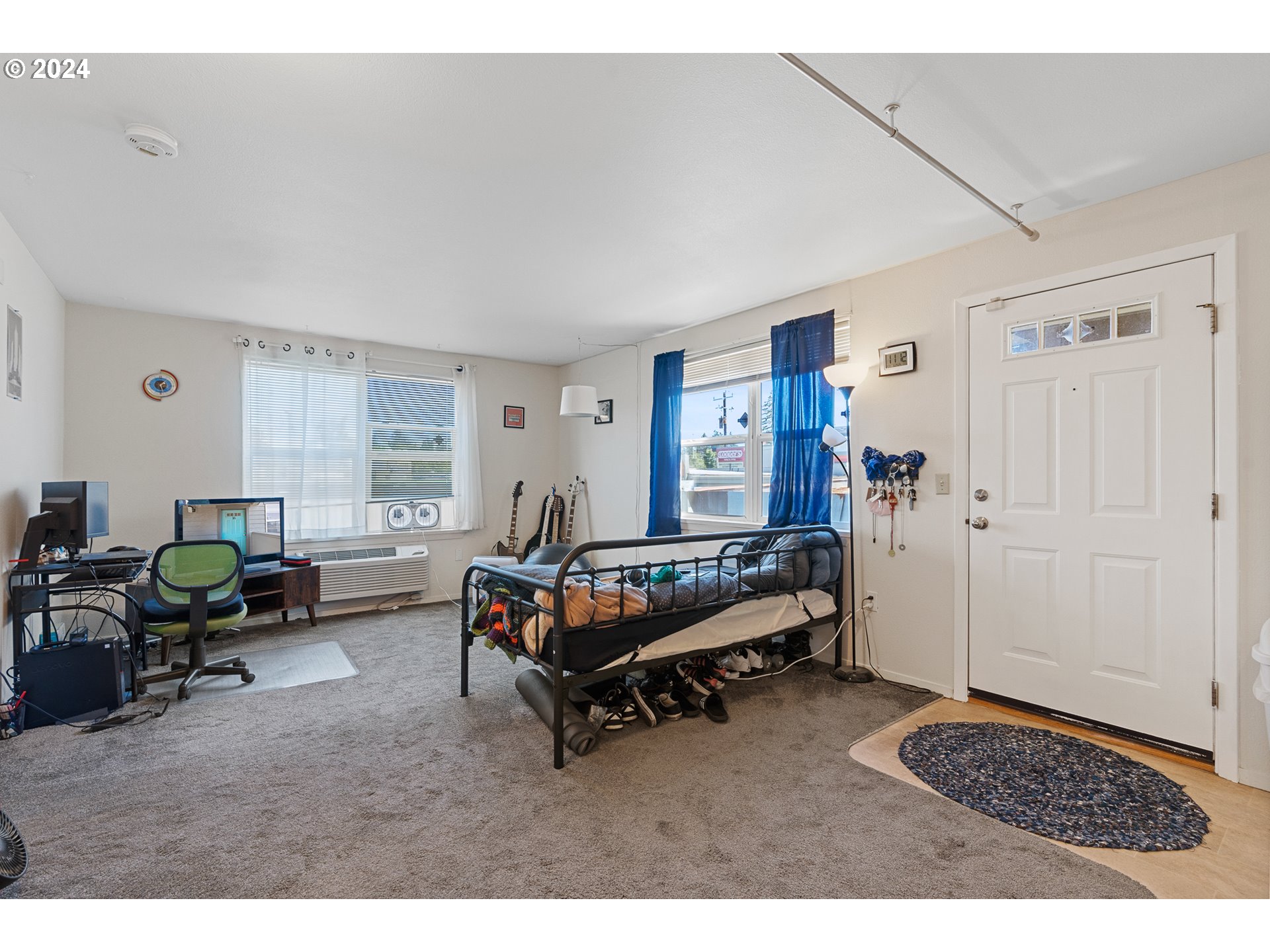 10345 NE CLACKAMAS ST 16