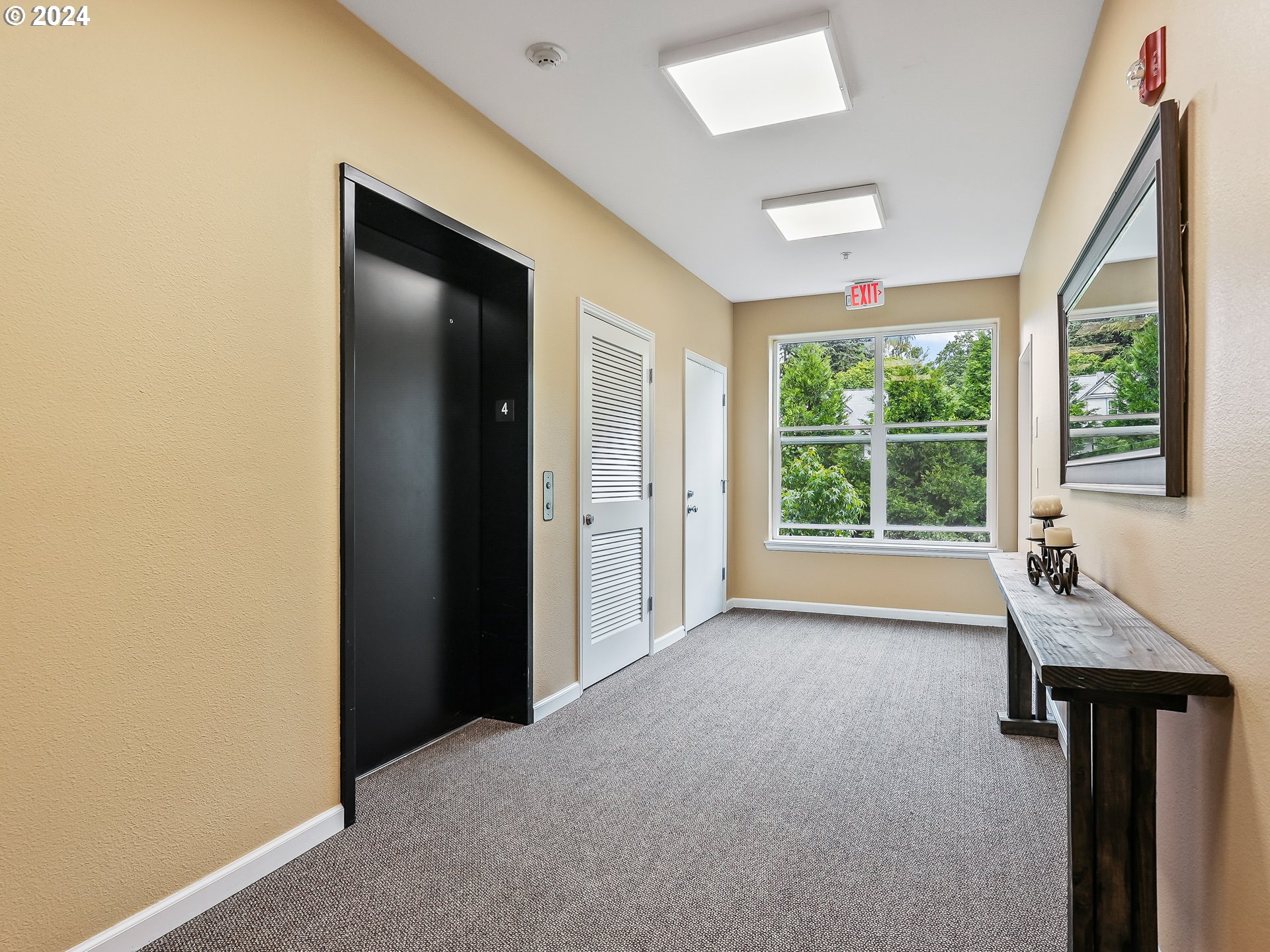 8712 N DECATUR ST 404