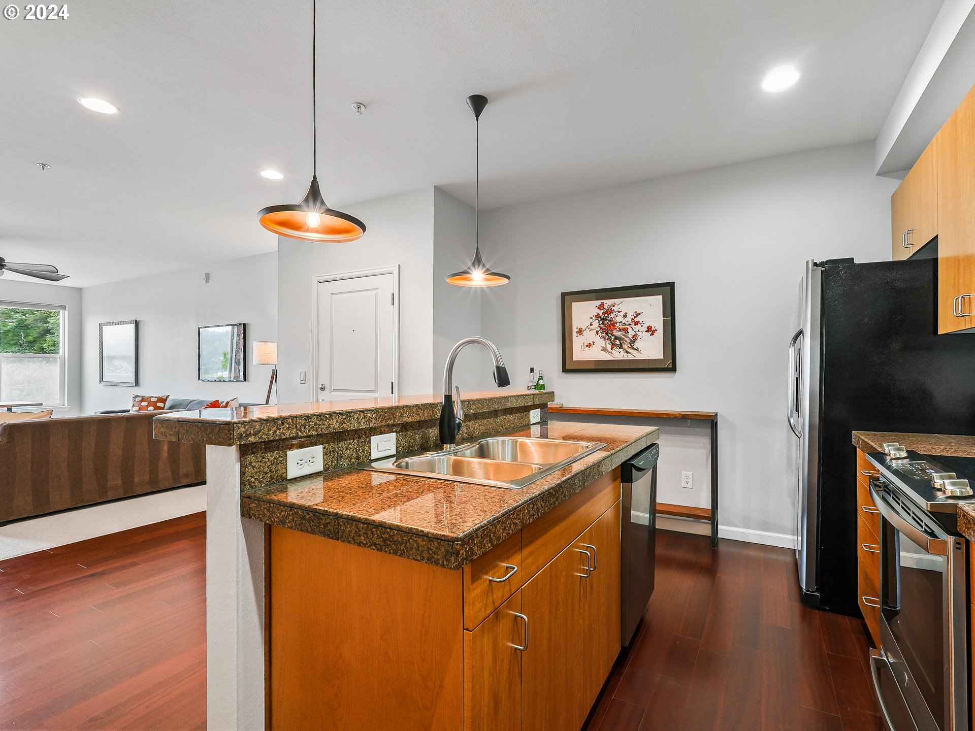 8712 N DECATUR ST 404