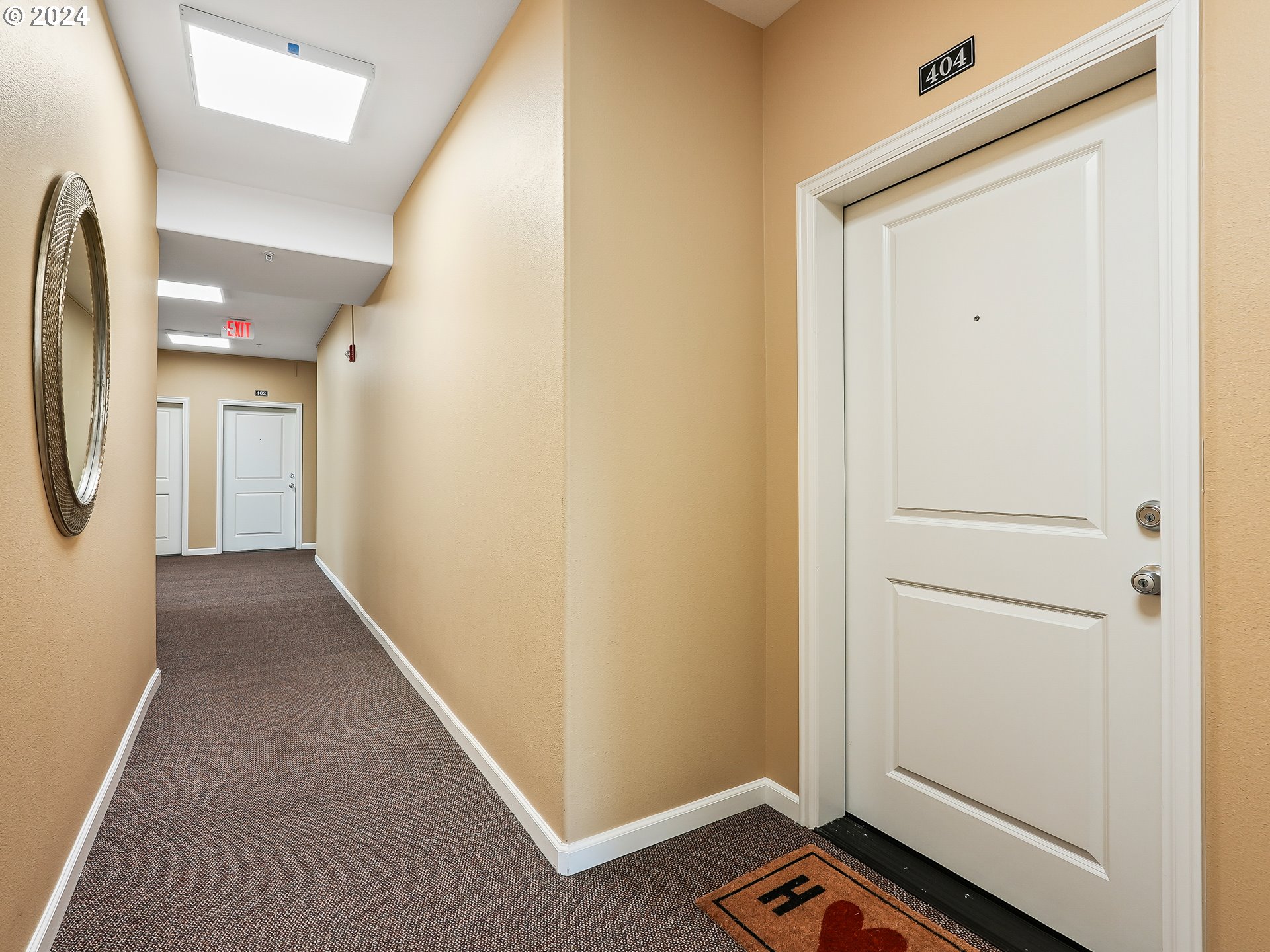 8712 N DECATUR ST 404