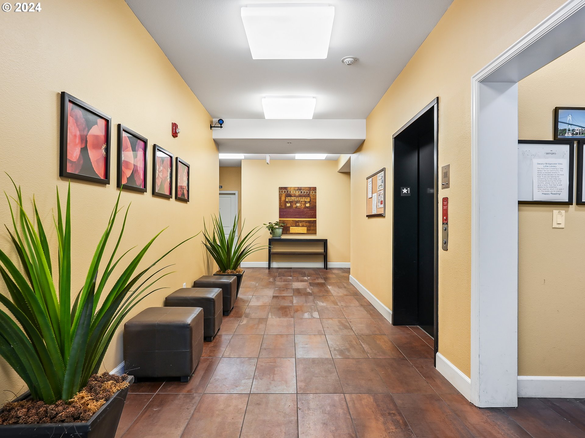 8712 N DECATUR ST 404