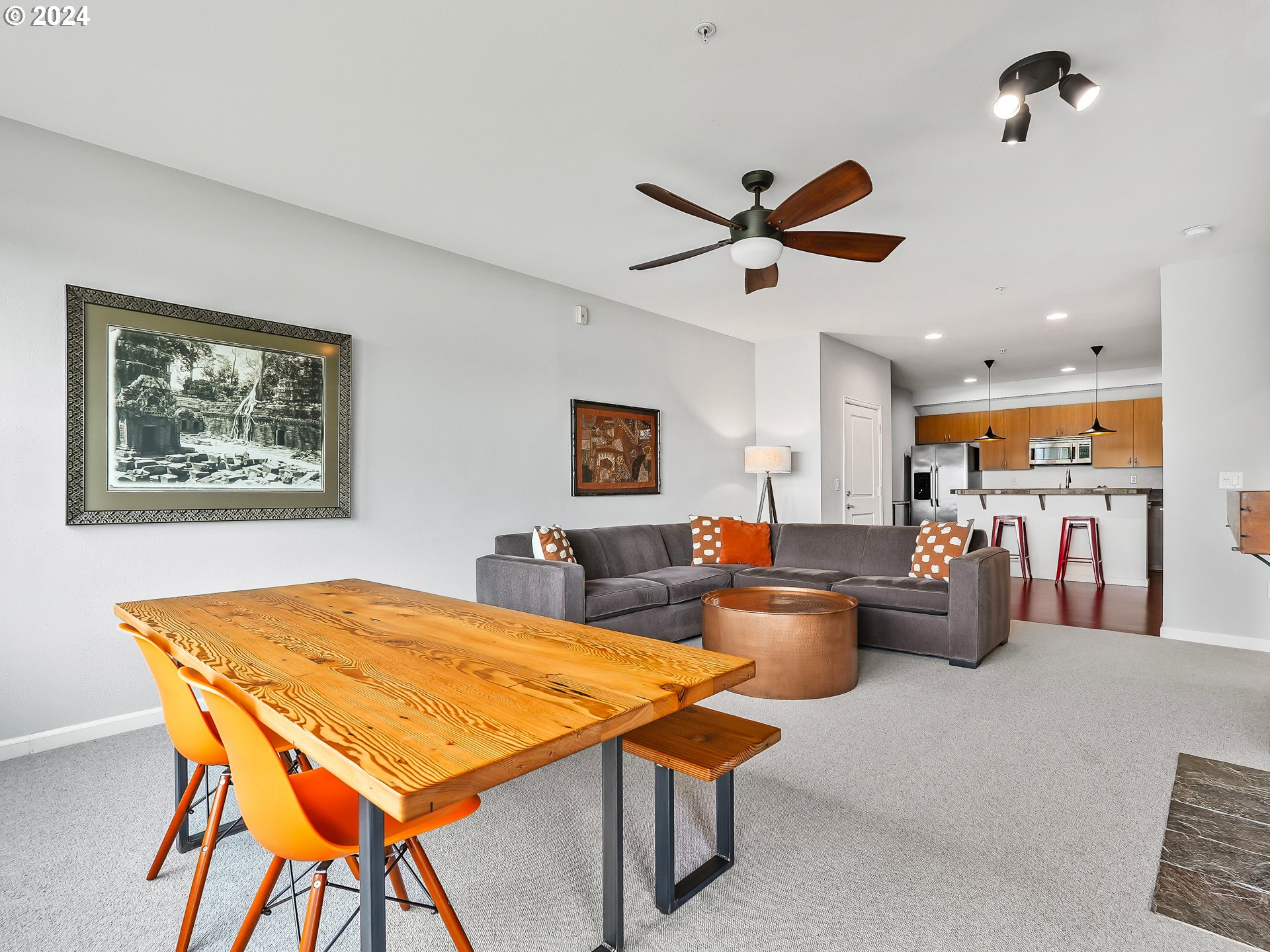 8712 N DECATUR ST 404