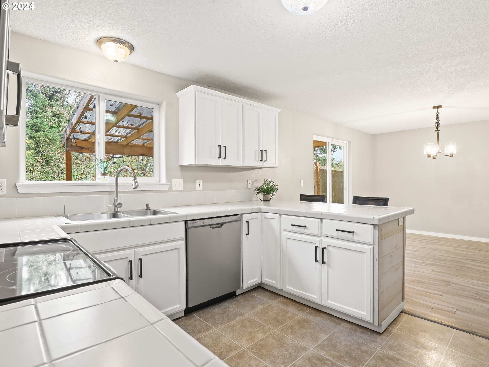 19420 SILVERFOX PKWY