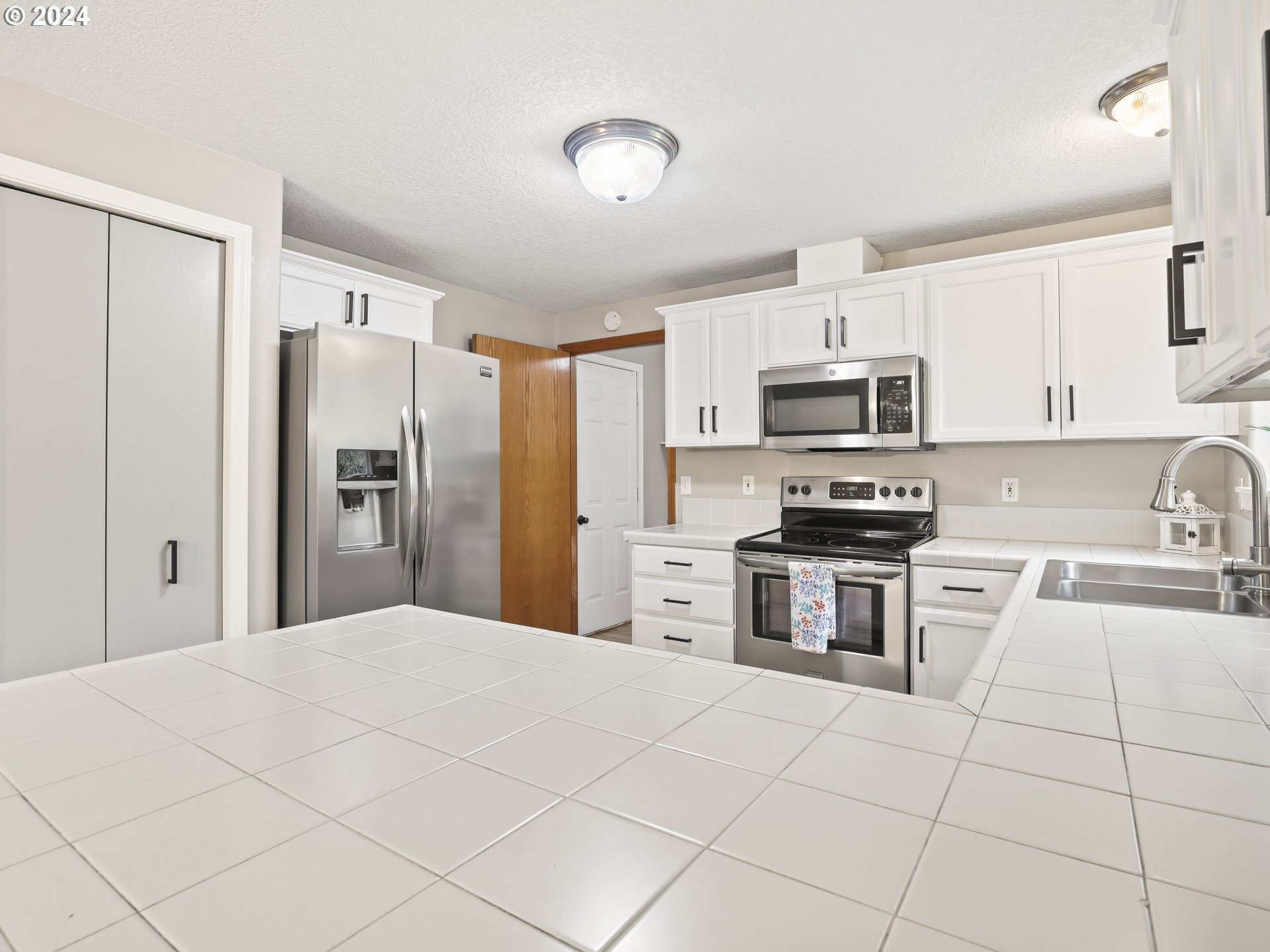 19420 SILVERFOX PKWY