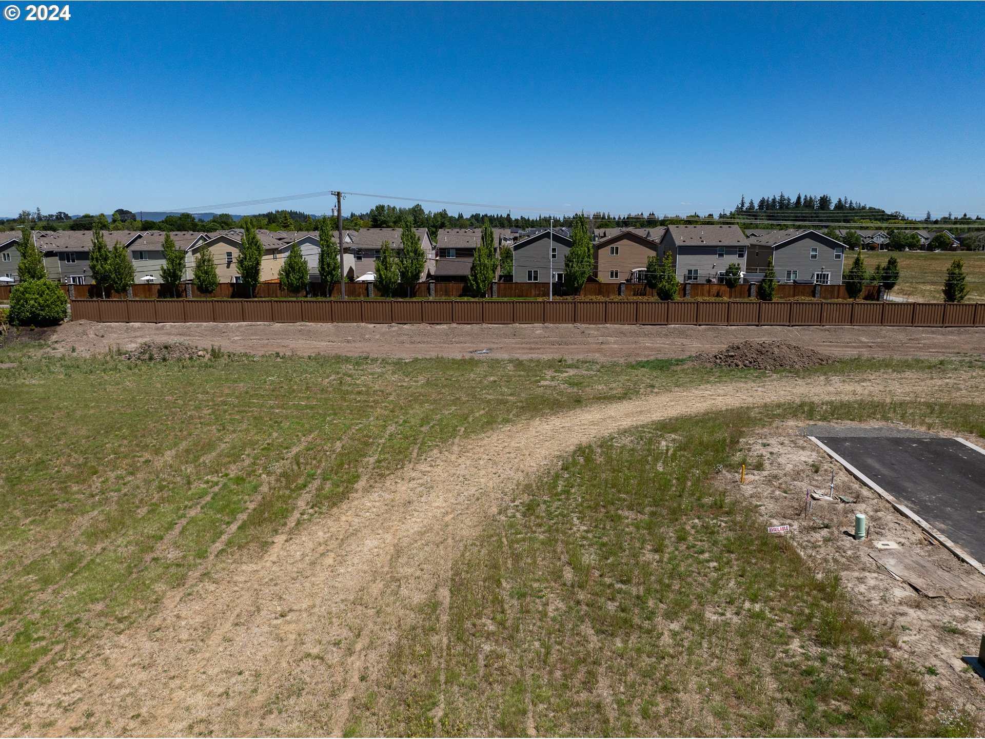 2156 NW Homer Ross LOOP 2, McMinnville Unit: 2