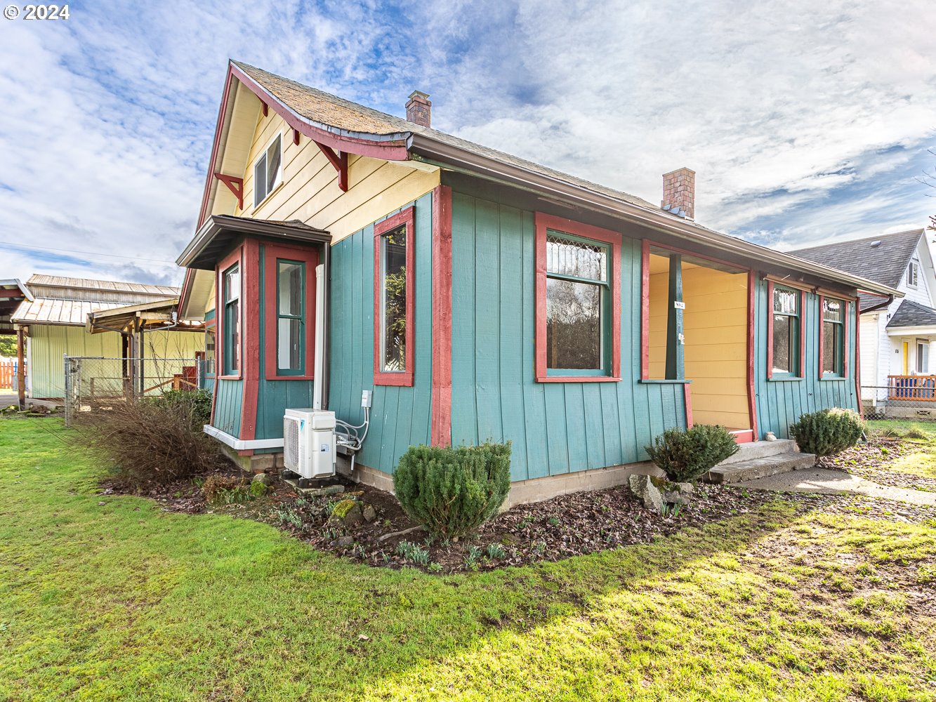 802 MAIN ST