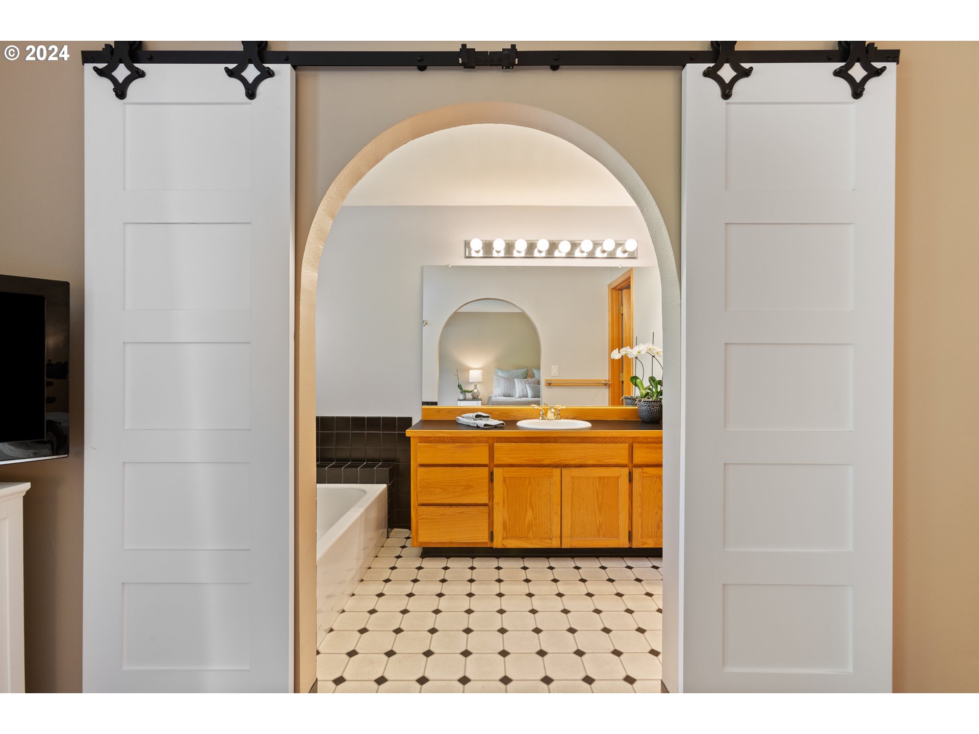 12352 SW MORNING HILL DR