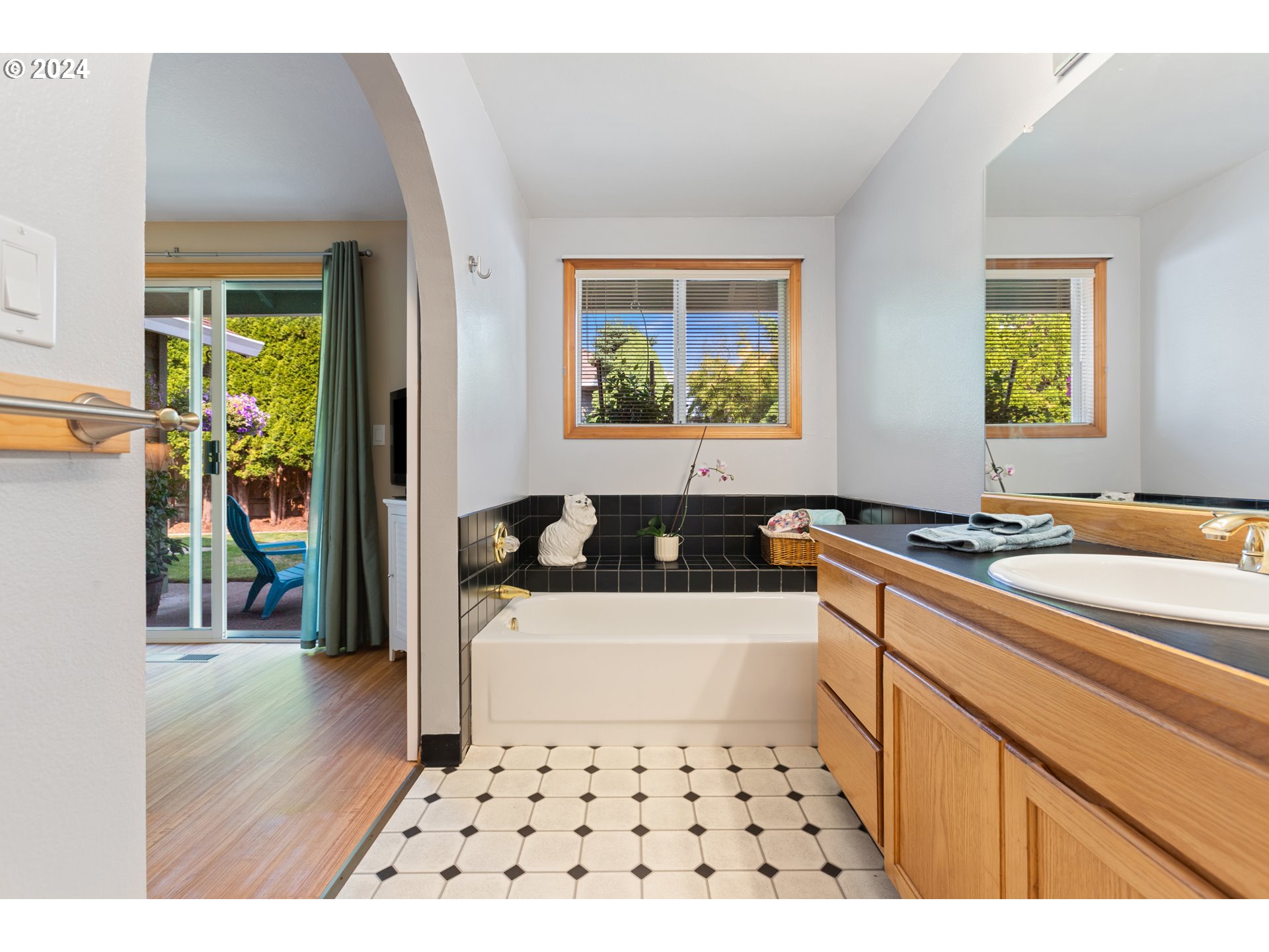 12352 SW MORNING HILL DR