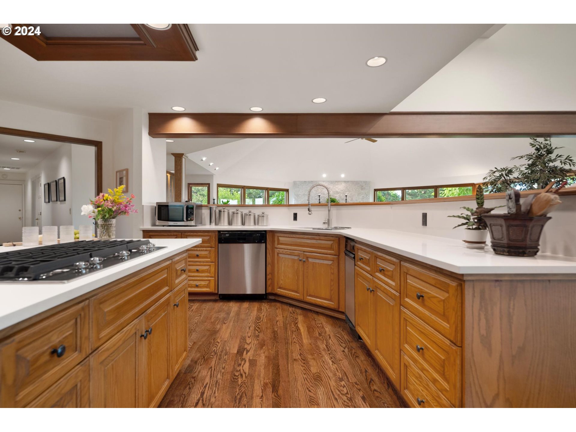 21797 SW OAK HILL LN