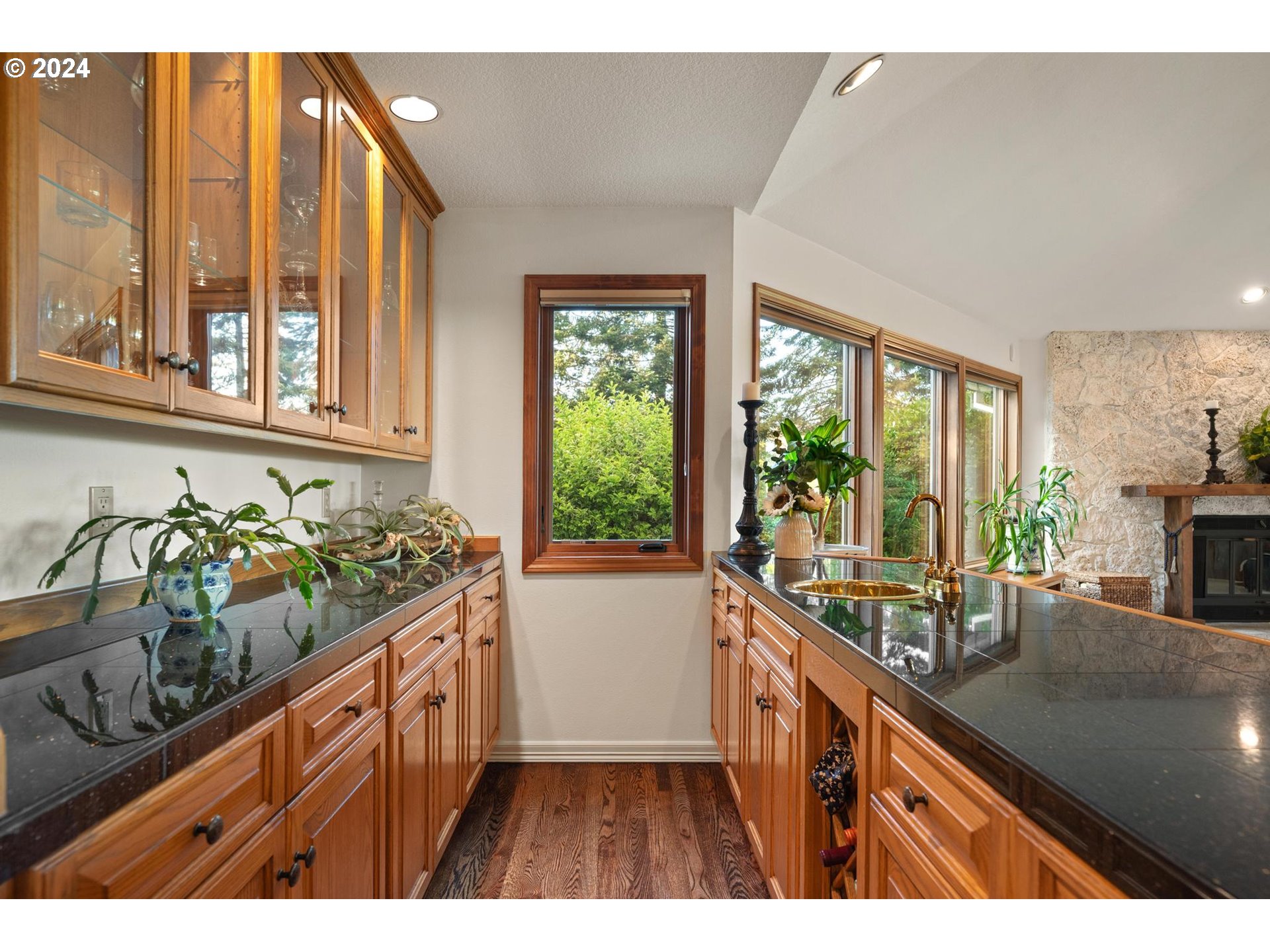 21797 SW OAK HILL LN