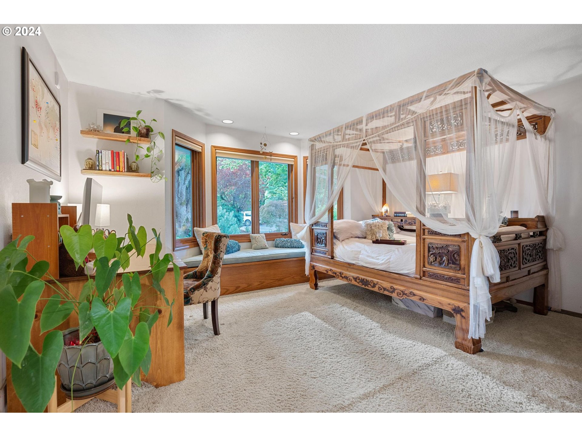 21797 SW OAK HILL LN