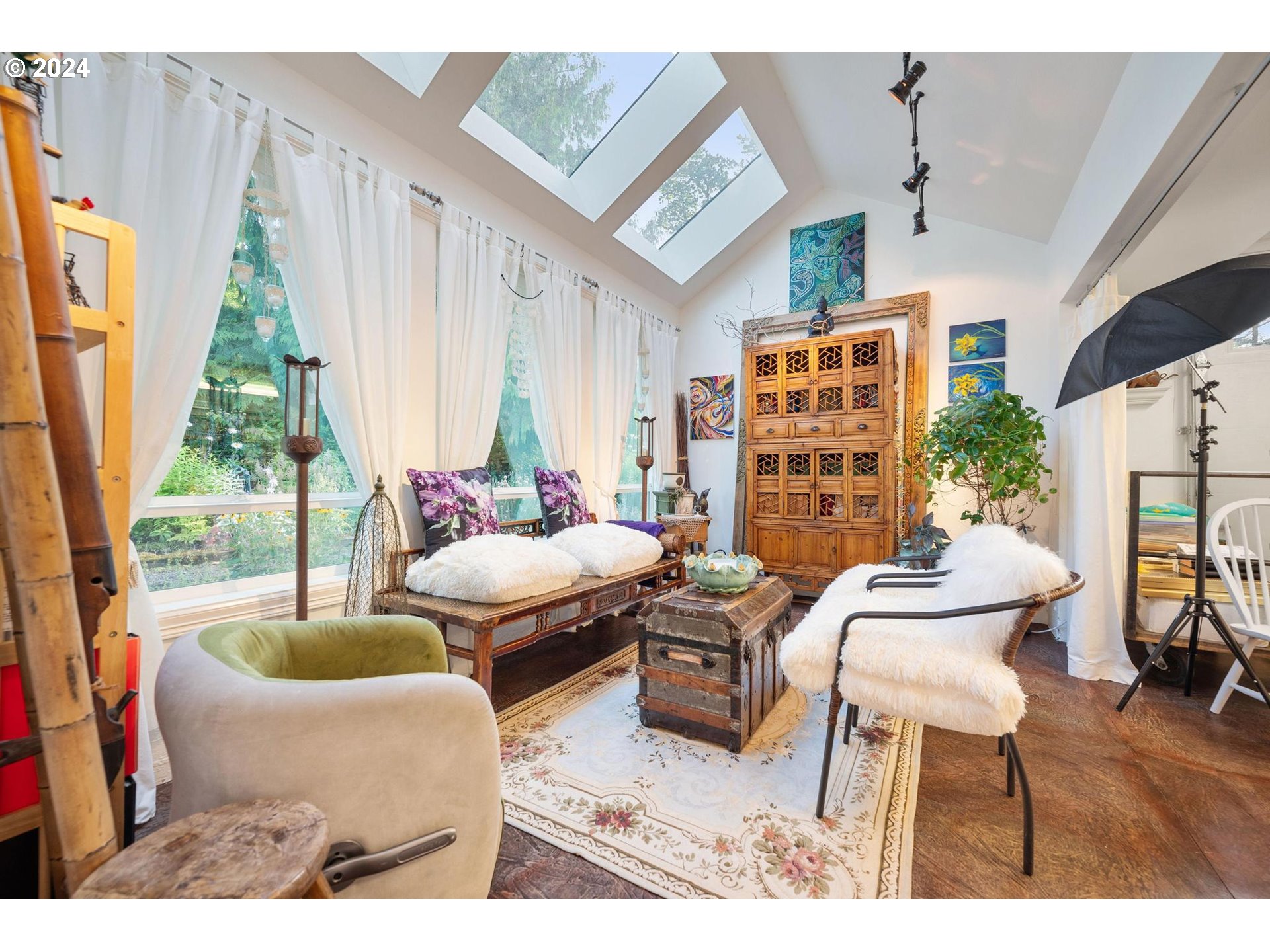 21797 SW OAK HILL LN