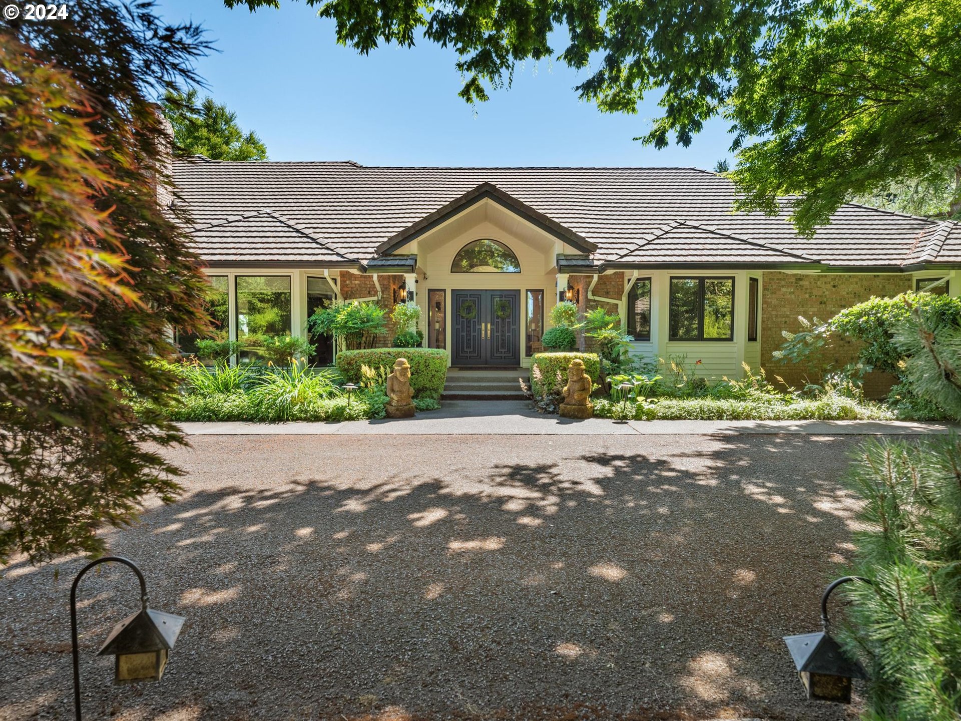 21797 SW OAK HILL LN