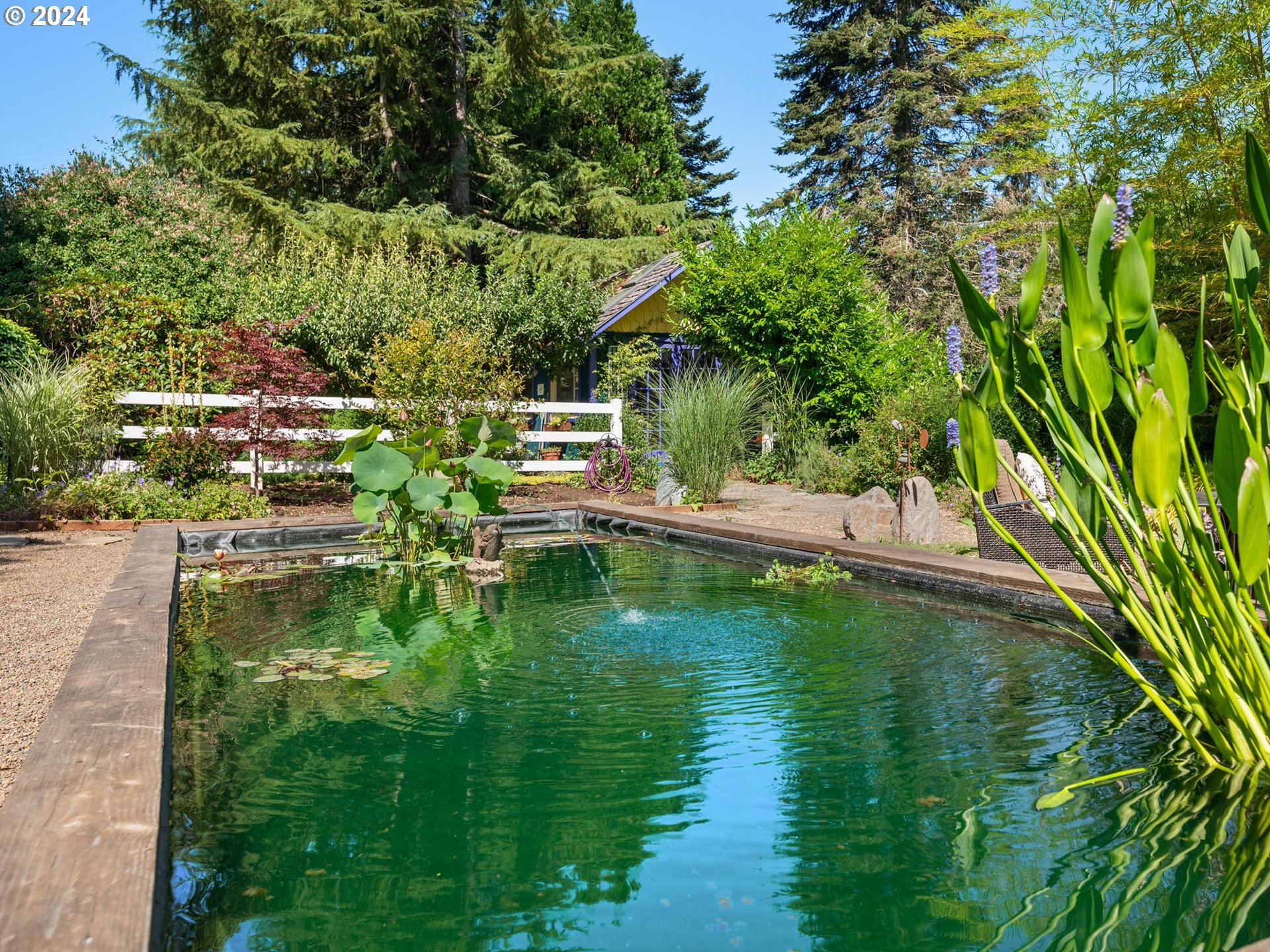 21797 SW OAK HILL LN