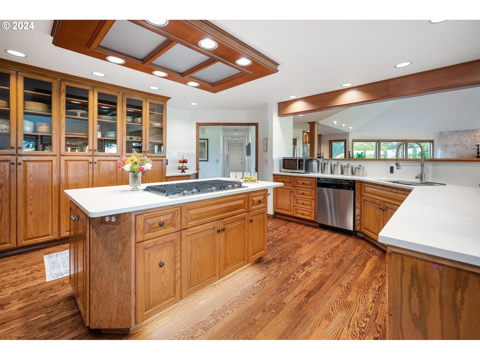 21797 SW OAK HILL LN