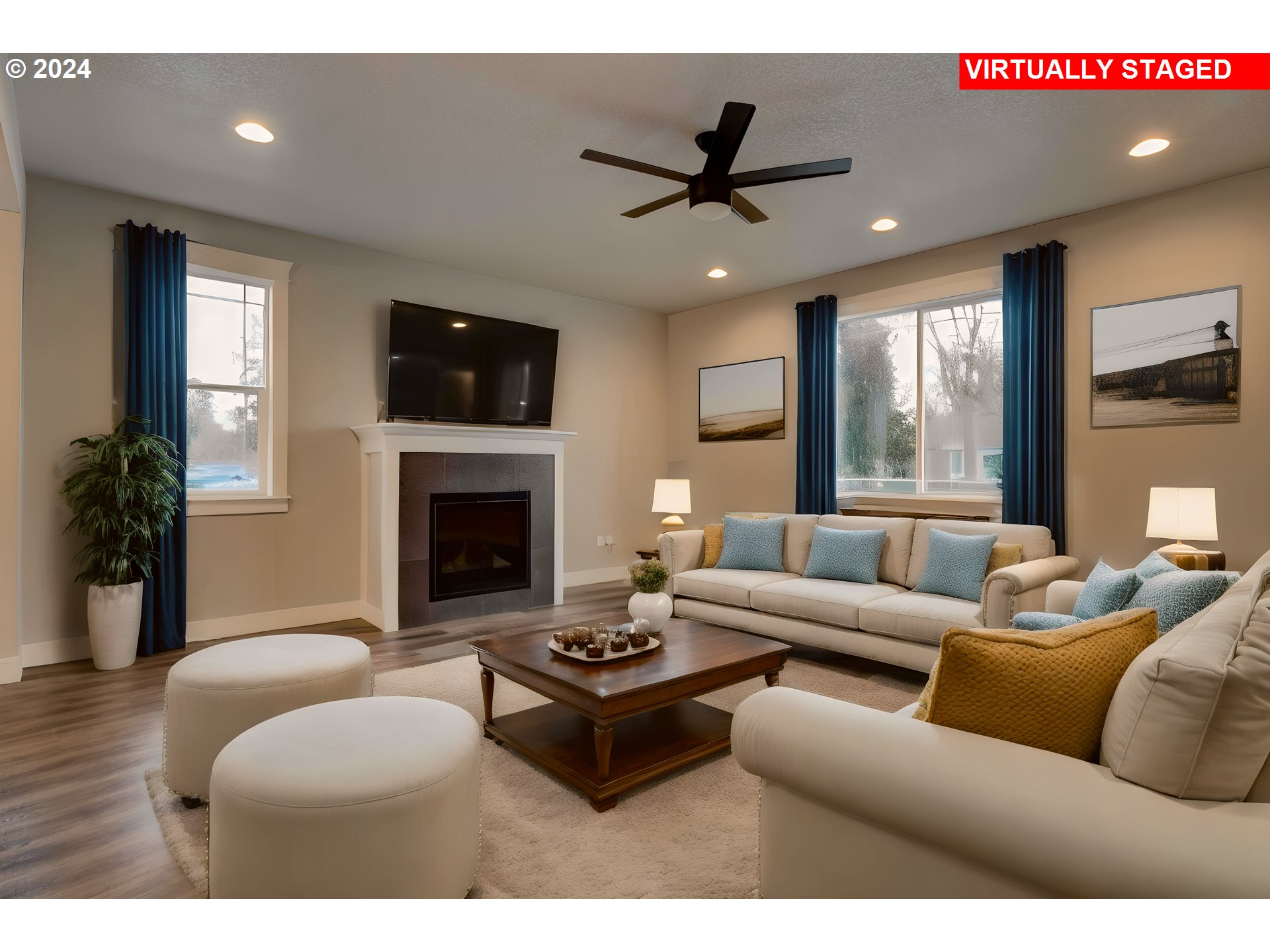 3745 NE PLEASANT VIEW DR