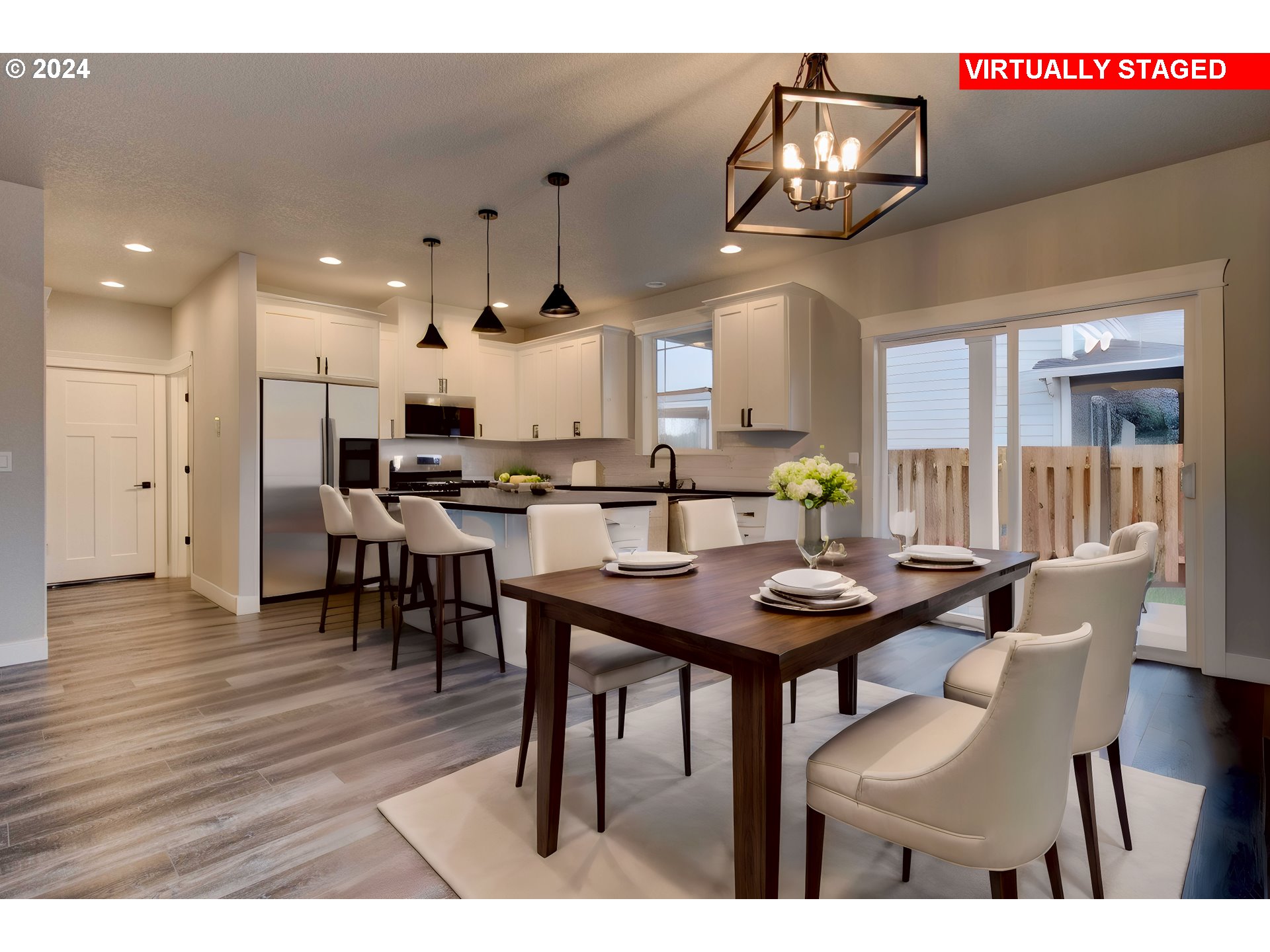 3745 NE PLEASANT VIEW DR