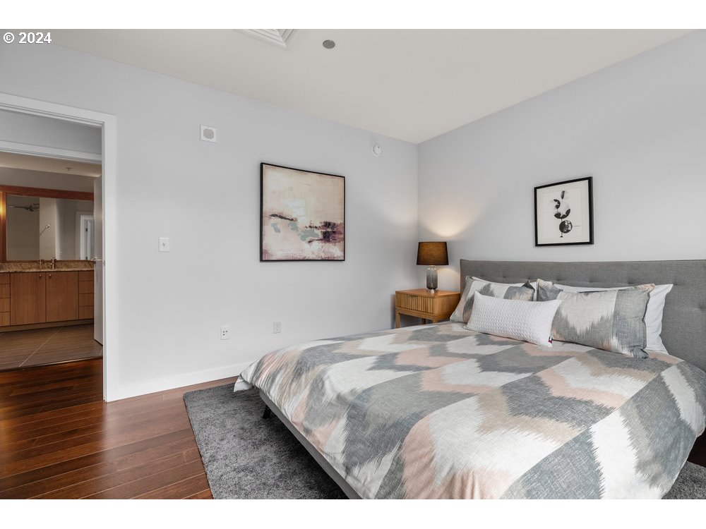 2351 NW WESTOVER RD 1108