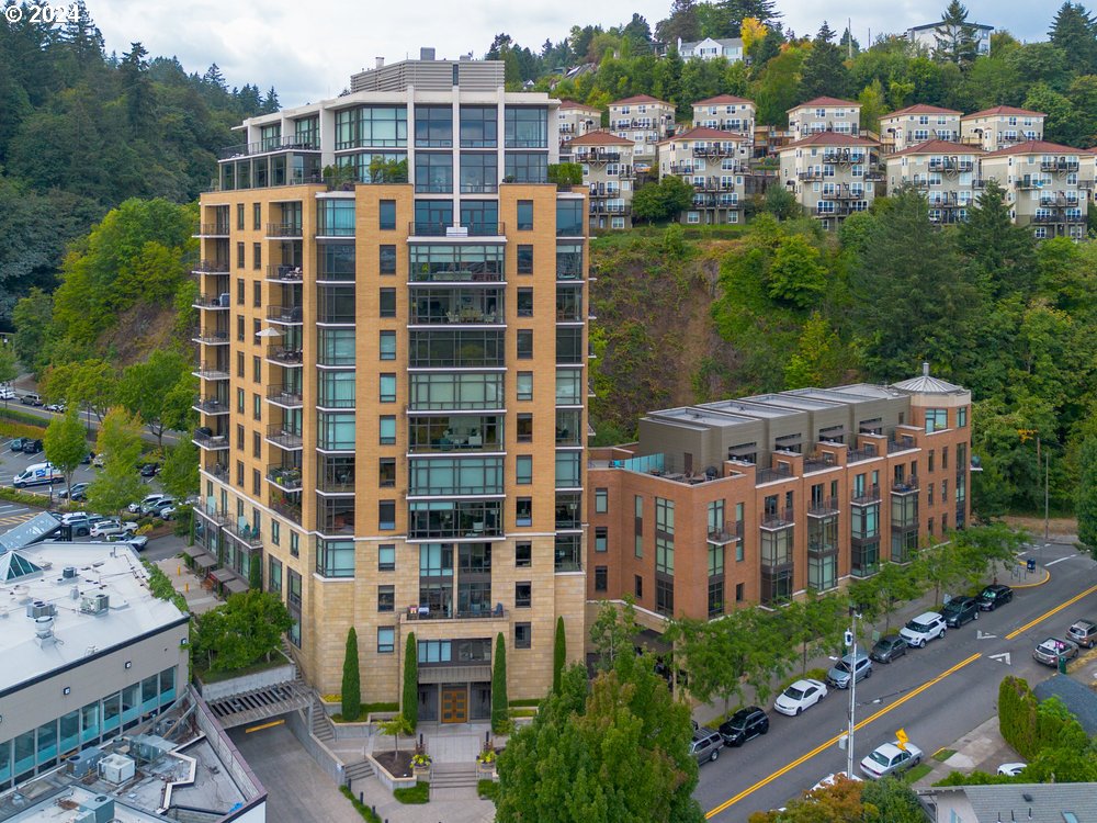 2351 NW WESTOVER RD 1108