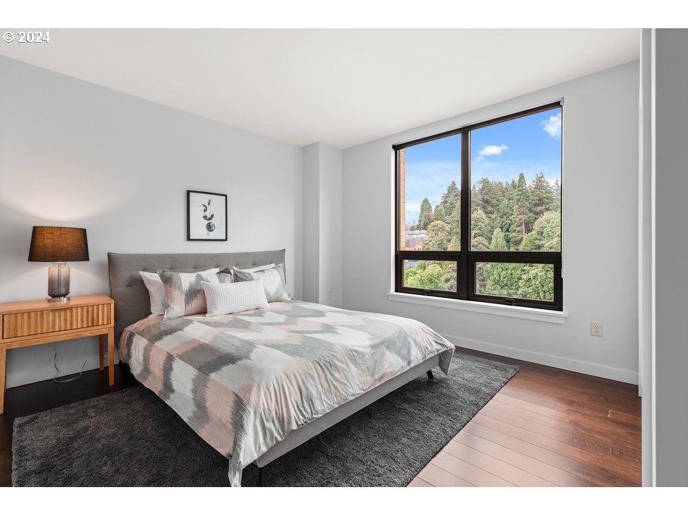 2351 NW WESTOVER RD 1108