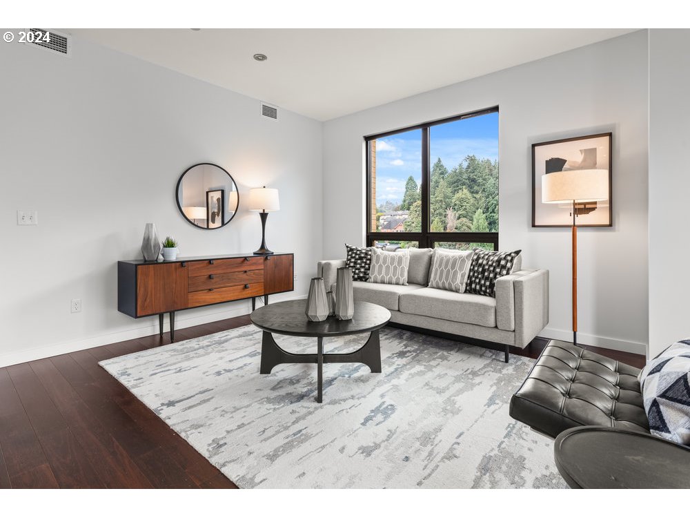 2351 NW WESTOVER RD 1108