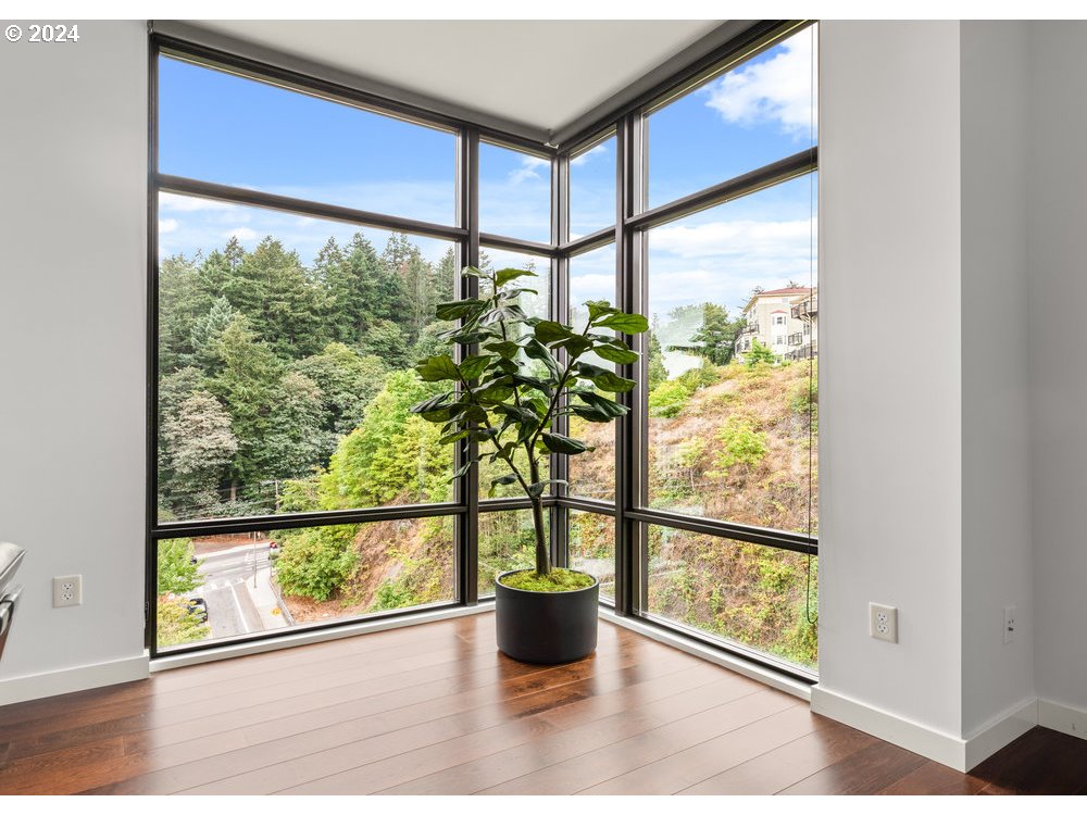 2351 NW WESTOVER RD 1108