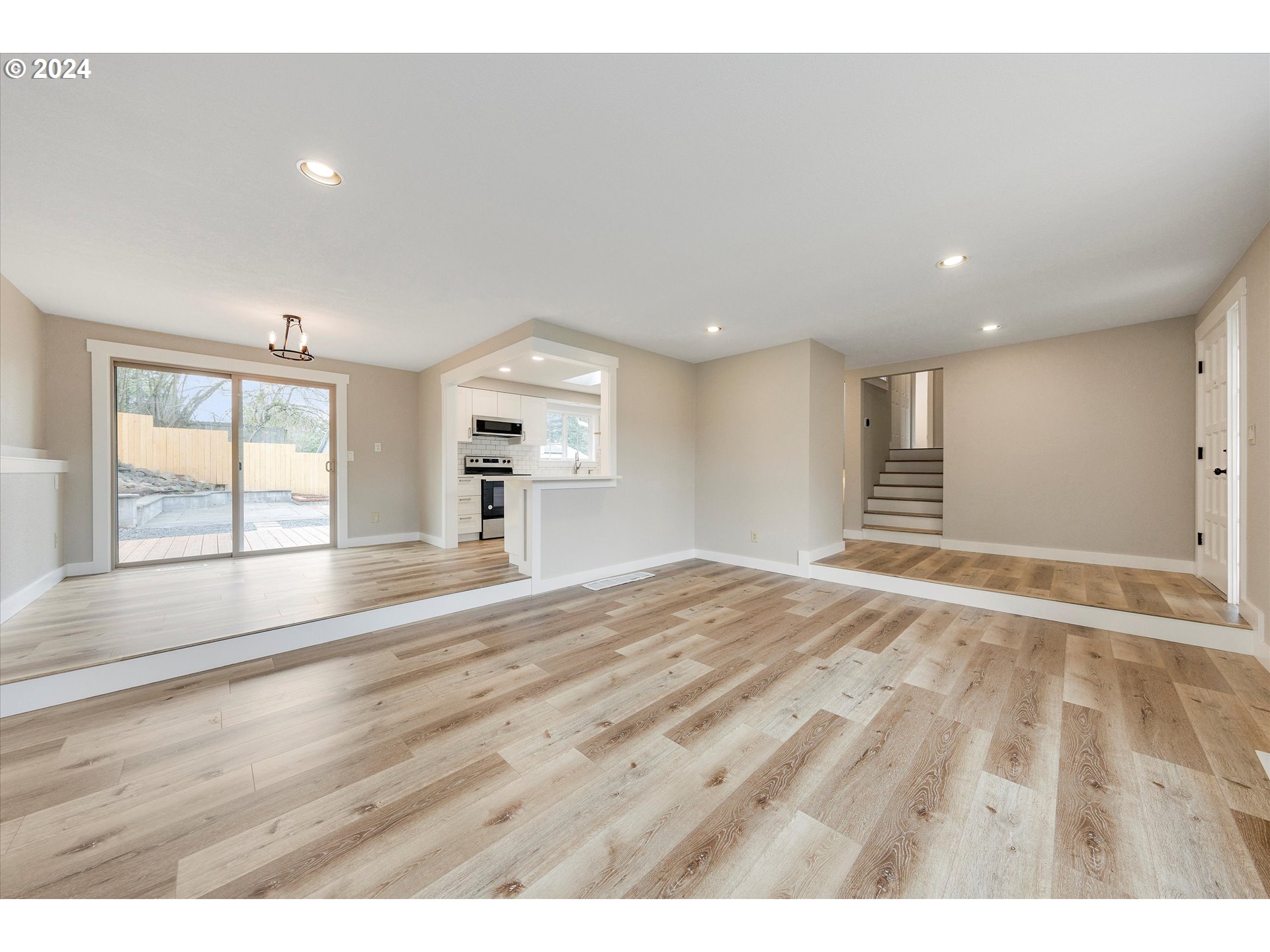 11684 SE LINWOOD AVE