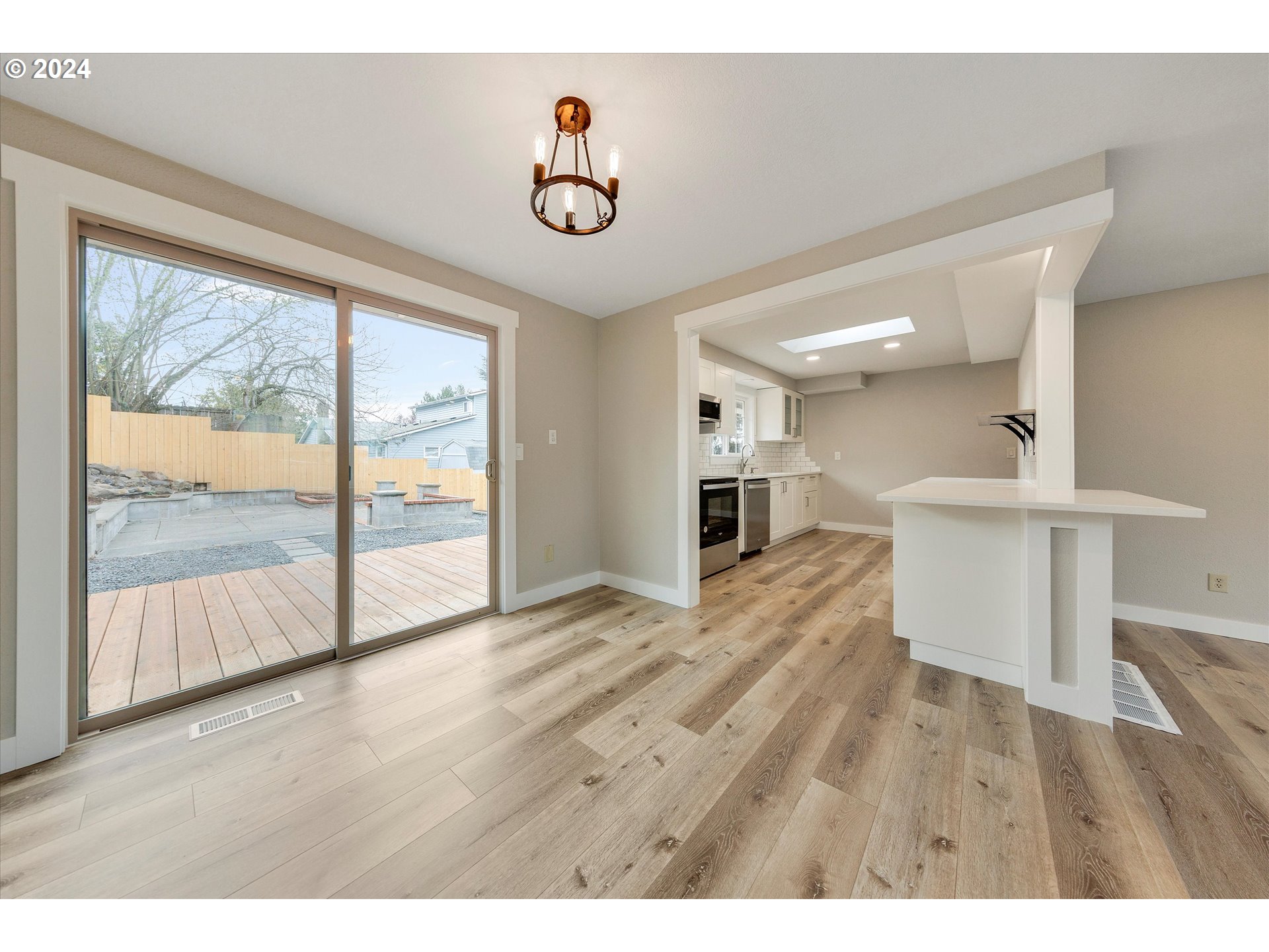 11684 SE LINWOOD AVE