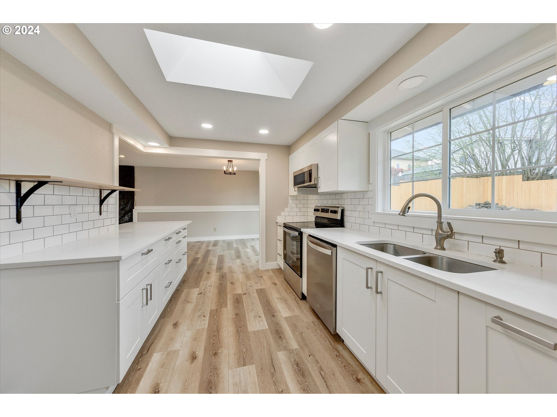 11684 SE LINWOOD AVE