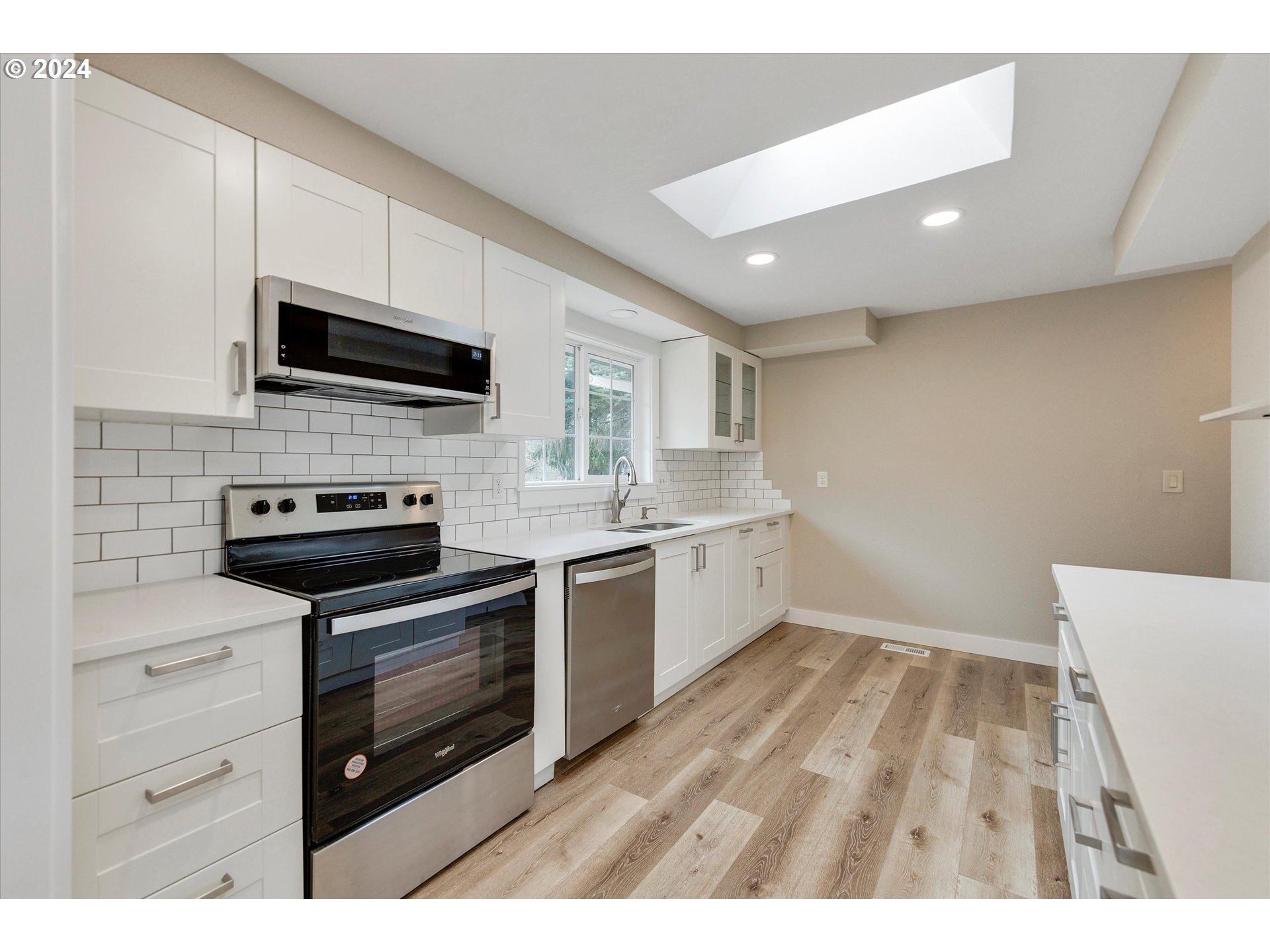 11684 SE LINWOOD AVE