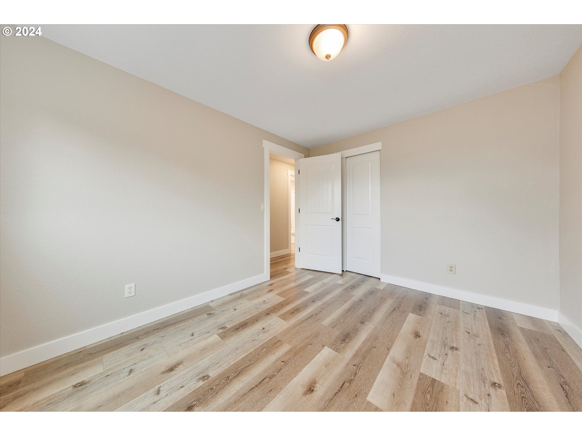 11684 SE LINWOOD AVE